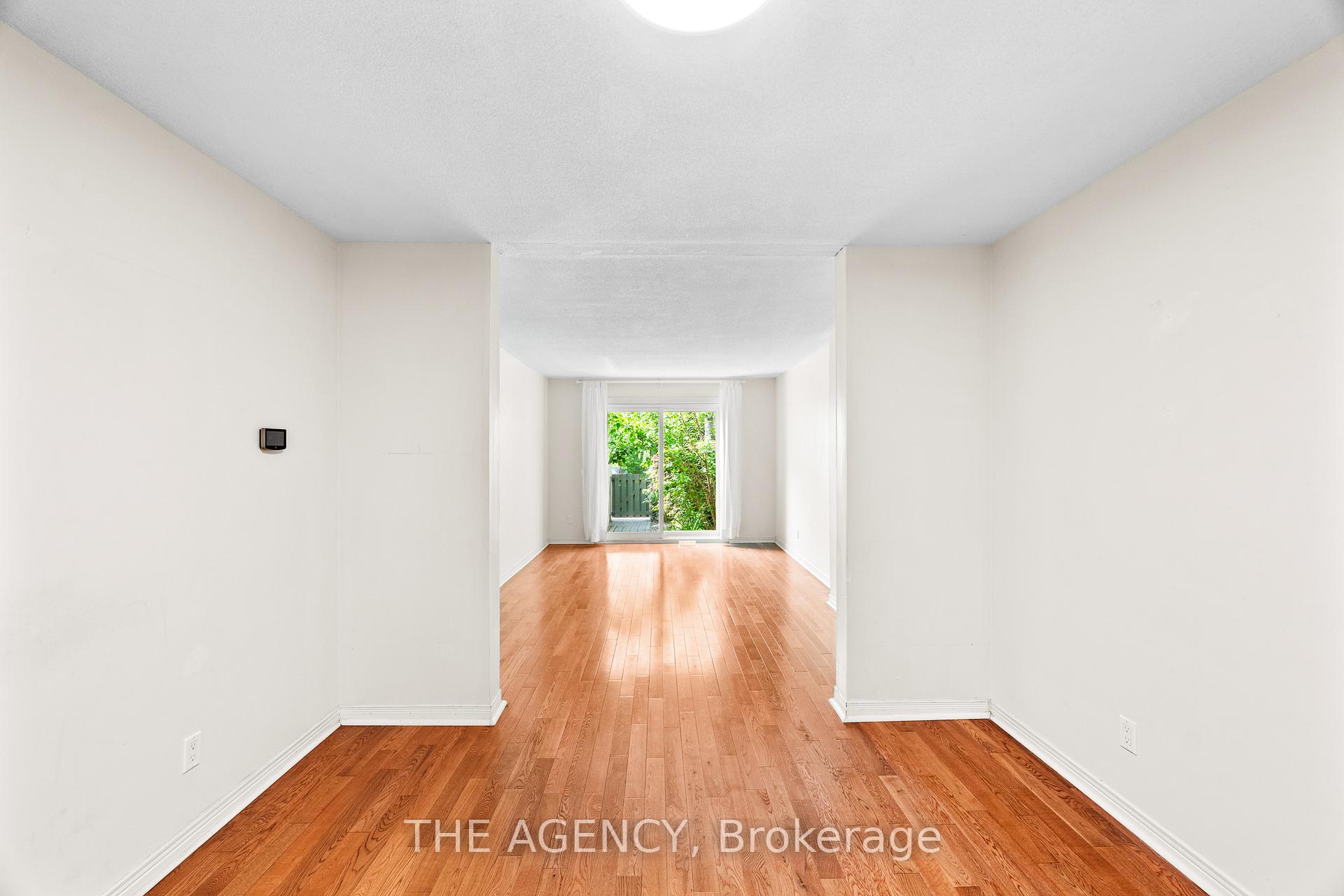 Photo 9 of 27 Wilsonview Avenue, Guelph, Dovercliffe Park/Old University — HOMEH