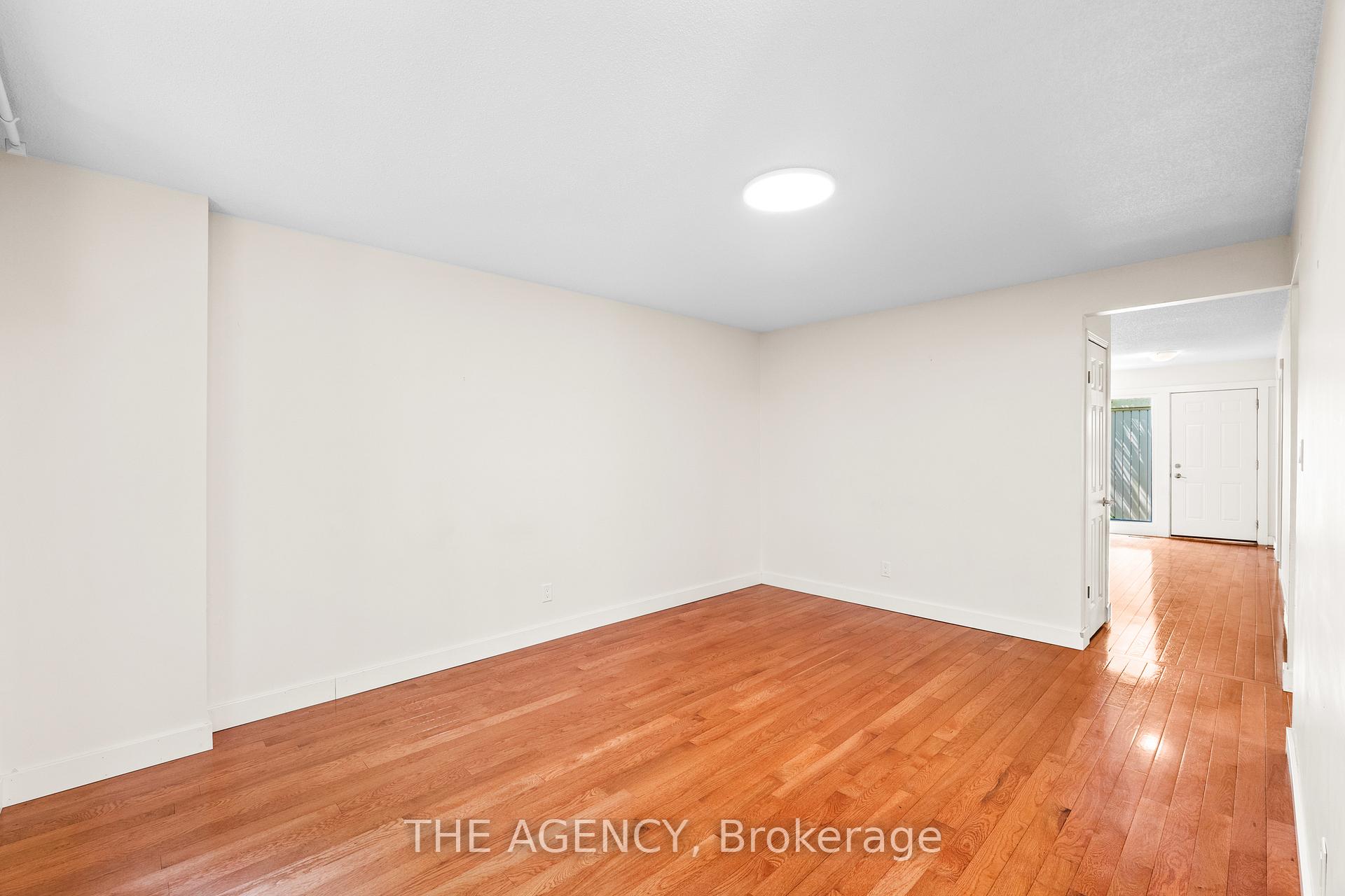 Photo 11 of 27 Wilsonview Avenue, Guelph, Dovercliffe Park/Old University — HOMEH