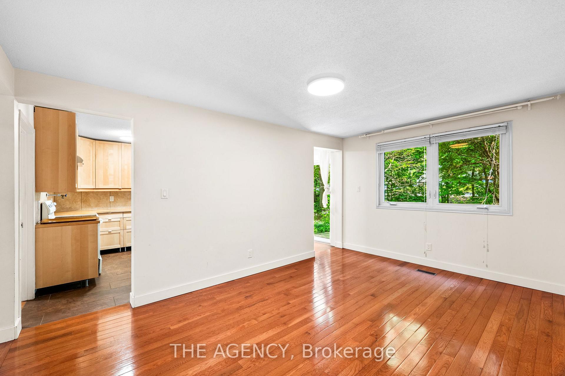 Photo 12 of 27 Wilsonview Avenue, Guelph, Dovercliffe Park/Old University — HOMEH