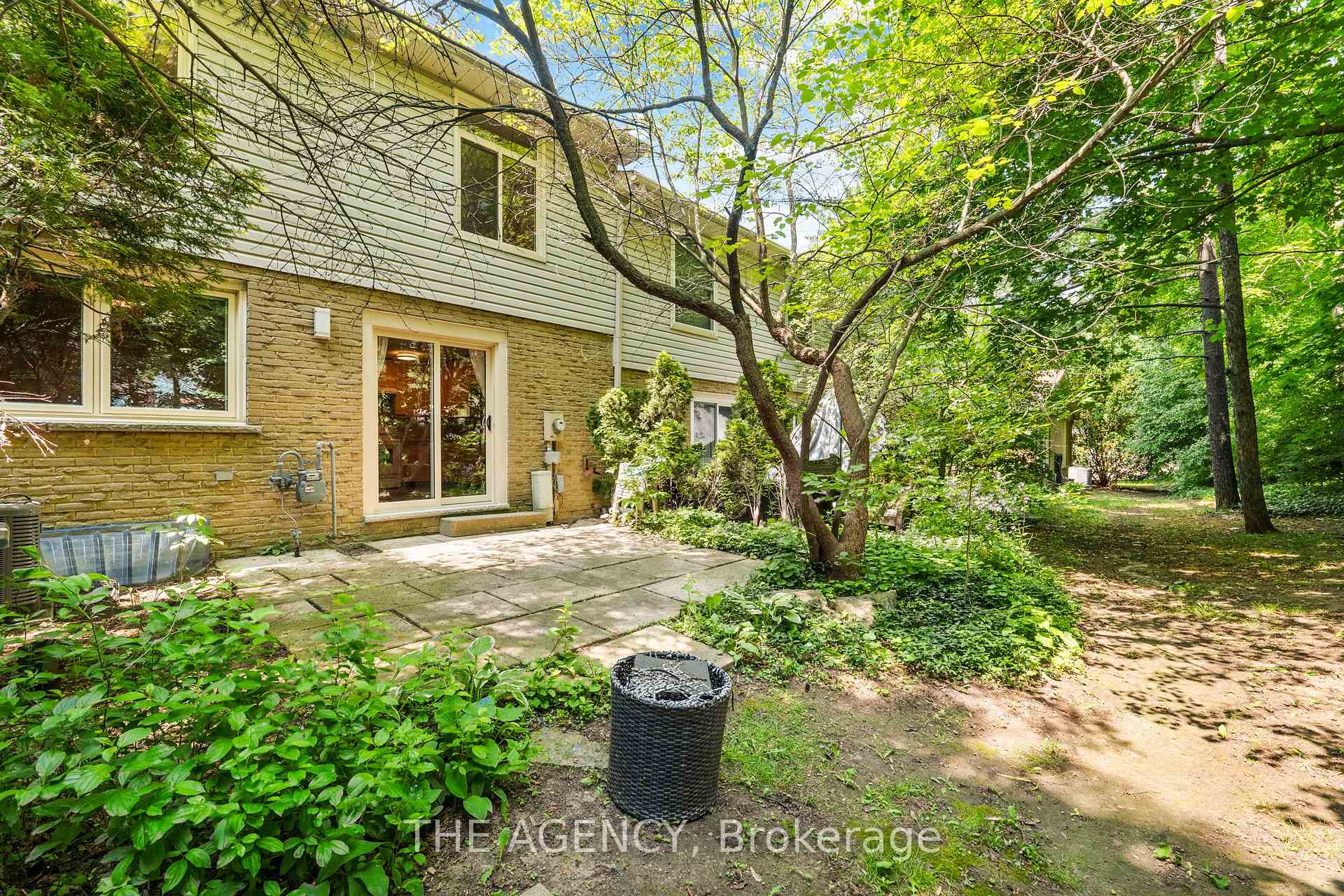 Photo 43 of 27 Wilsonview Avenue, Guelph, Dovercliffe Park/Old University — HOMEH