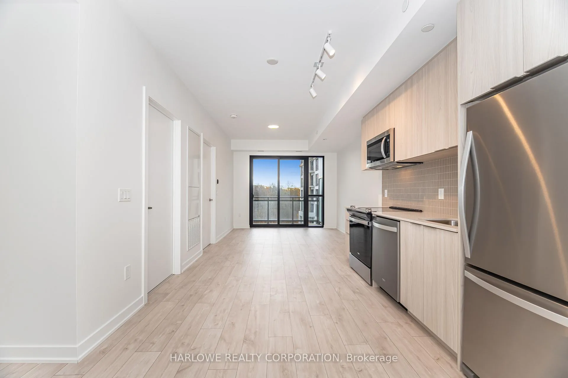 Photo 10 of Unit 305, 720 Whitlock Avenue, Milton, Cobban — HOMEH