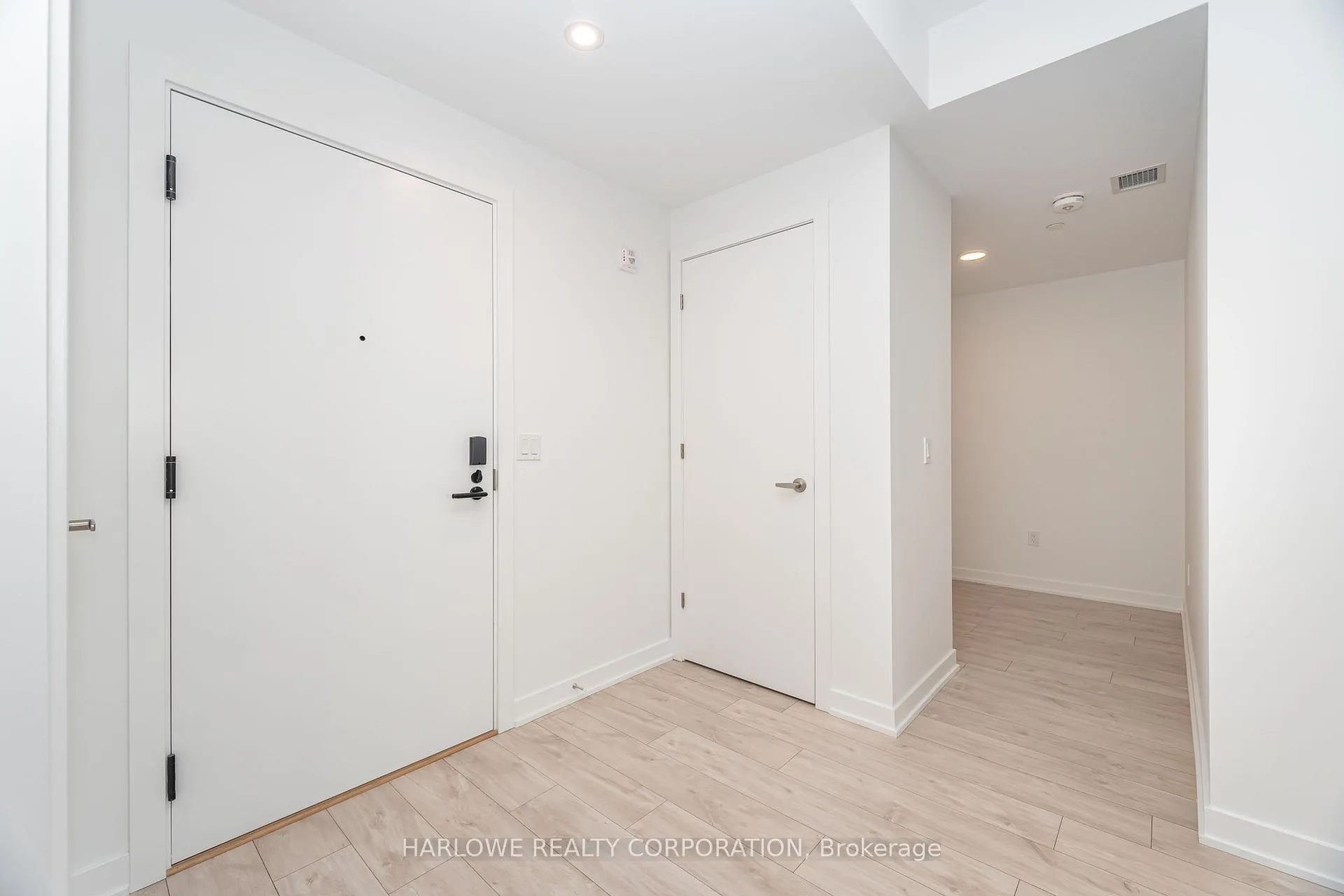 Photo 11 of Unit 305, 720 Whitlock Avenue, Milton, Cobban — HOMEH
