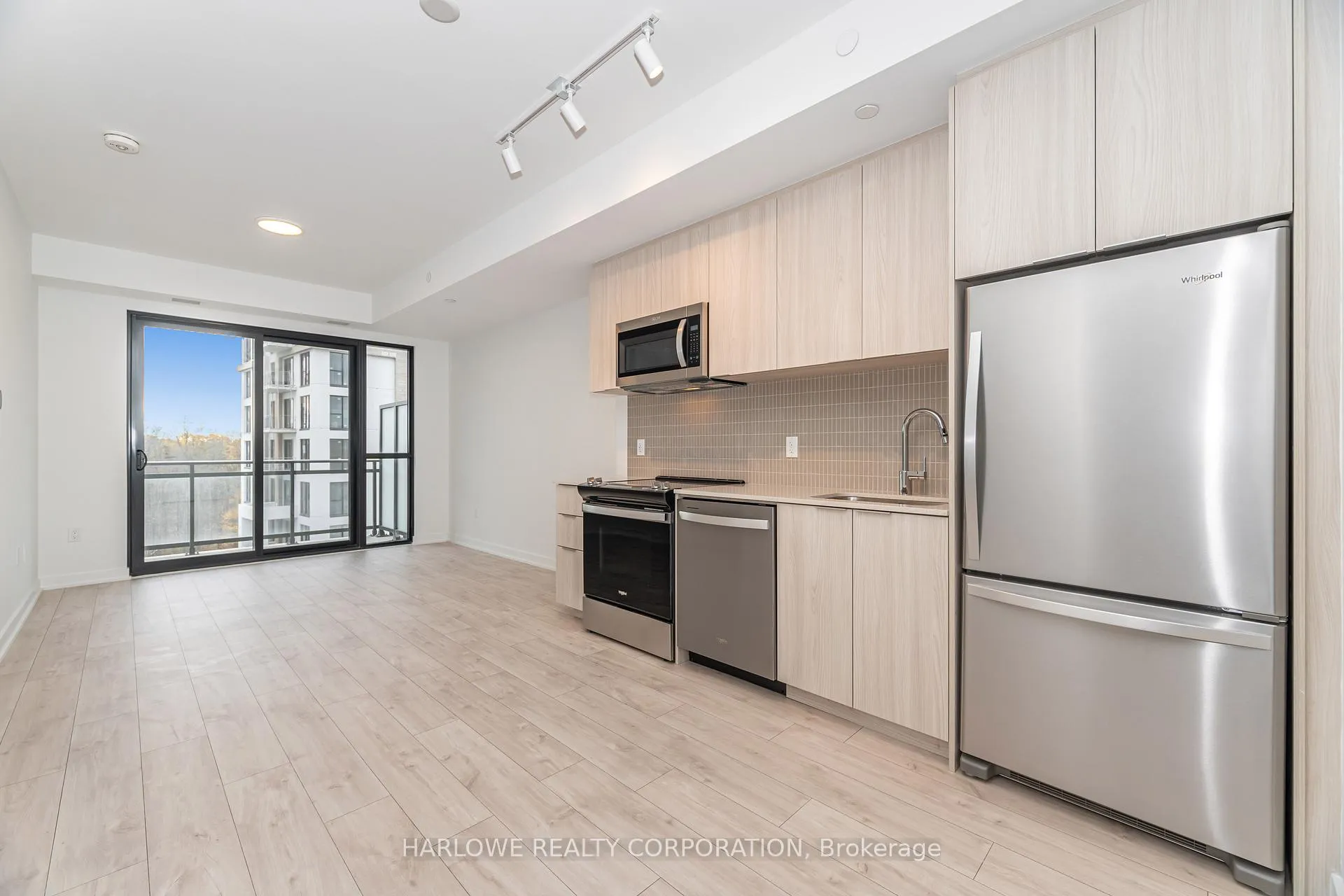 Photo 16 of Unit 305, 720 Whitlock Avenue, Milton, Cobban — HOMEH