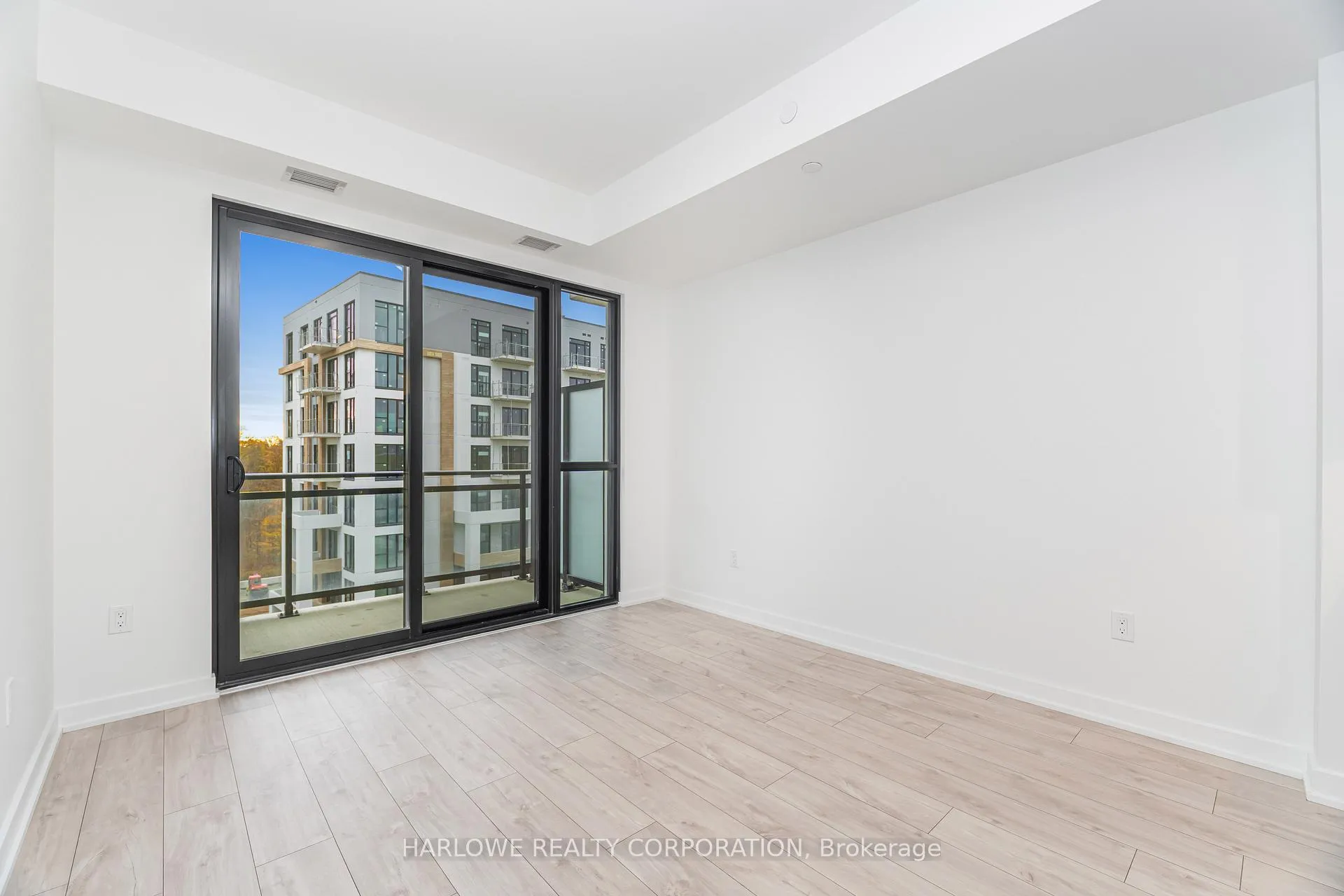 Photo 20 of Unit 305, 720 Whitlock Avenue, Milton, Cobban — HOMEH