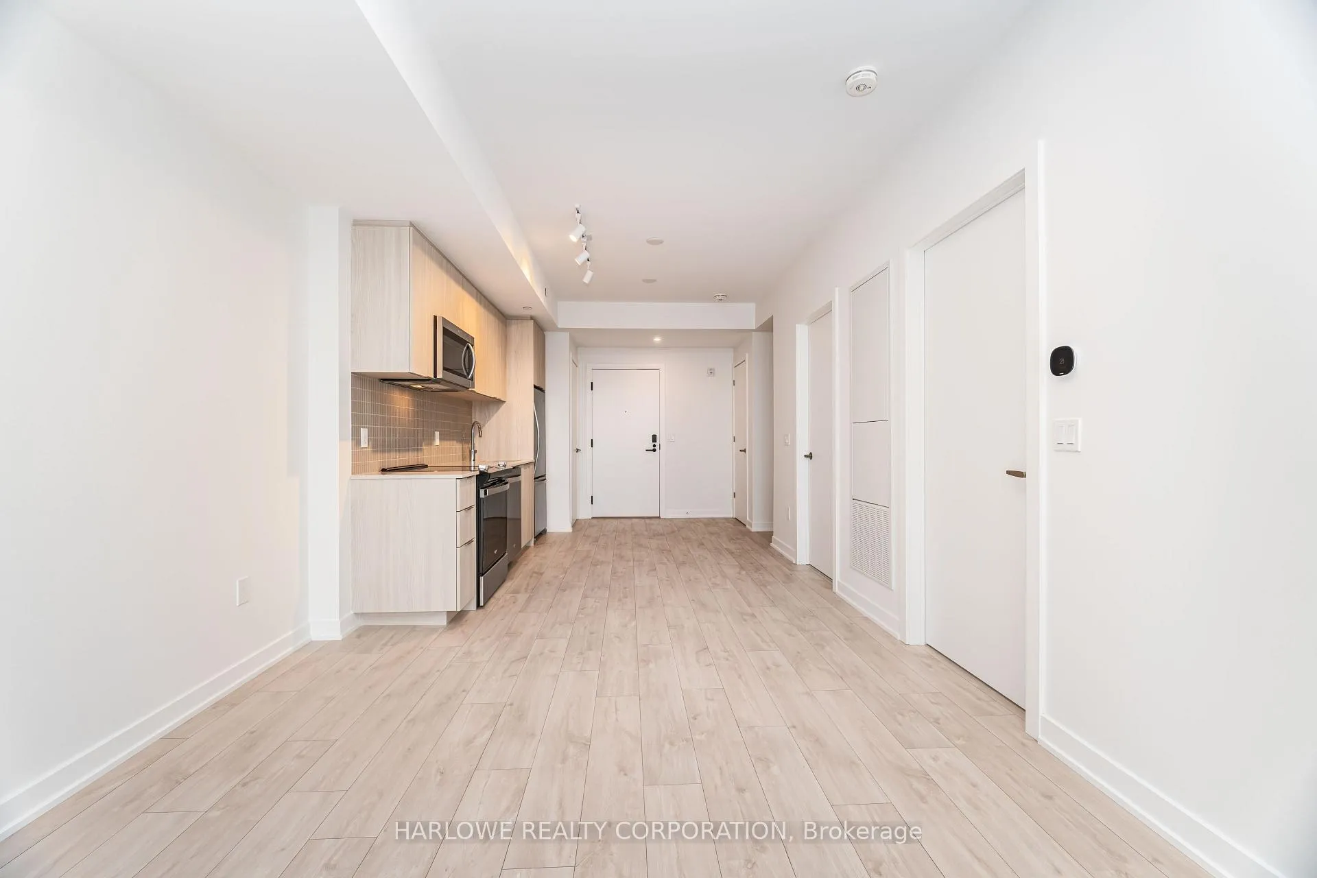 Photo 23 of Unit 305, 720 Whitlock Avenue, Milton, Cobban — HOMEH