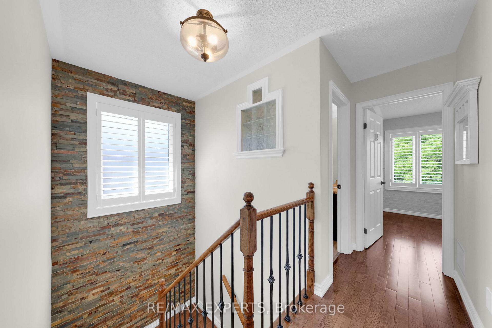 Photo 15 of 44 Sunkist Valley Road, Caledon, Bolton East — HOMEH