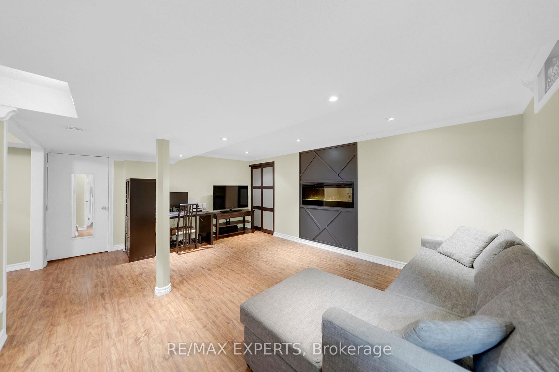 Photo 40 of 44 Sunkist Valley Road, Caledon, Bolton East — HOMEH