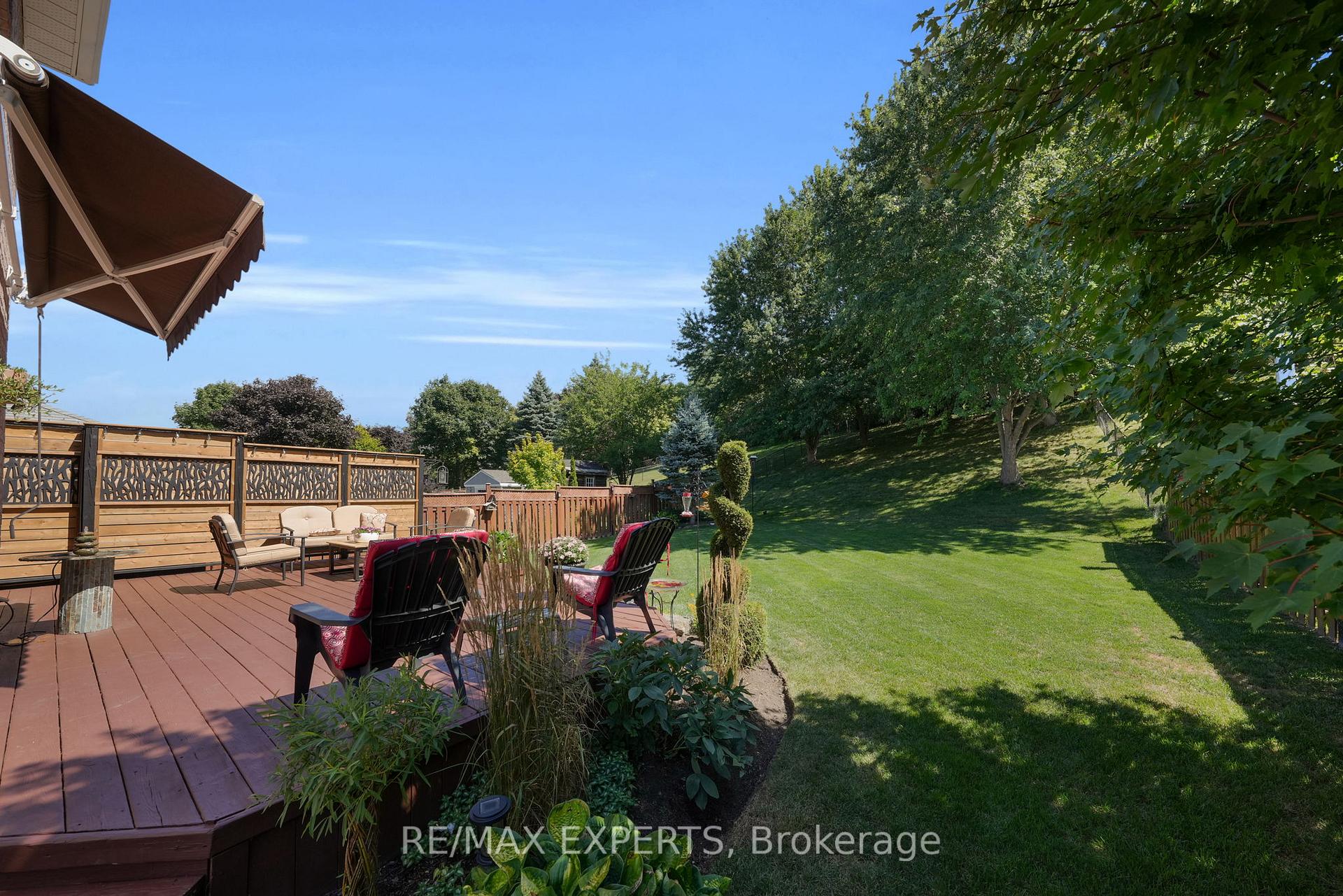 Photo 36 of 44 Sunkist Valley Road, Caledon, Bolton East — HOMEH