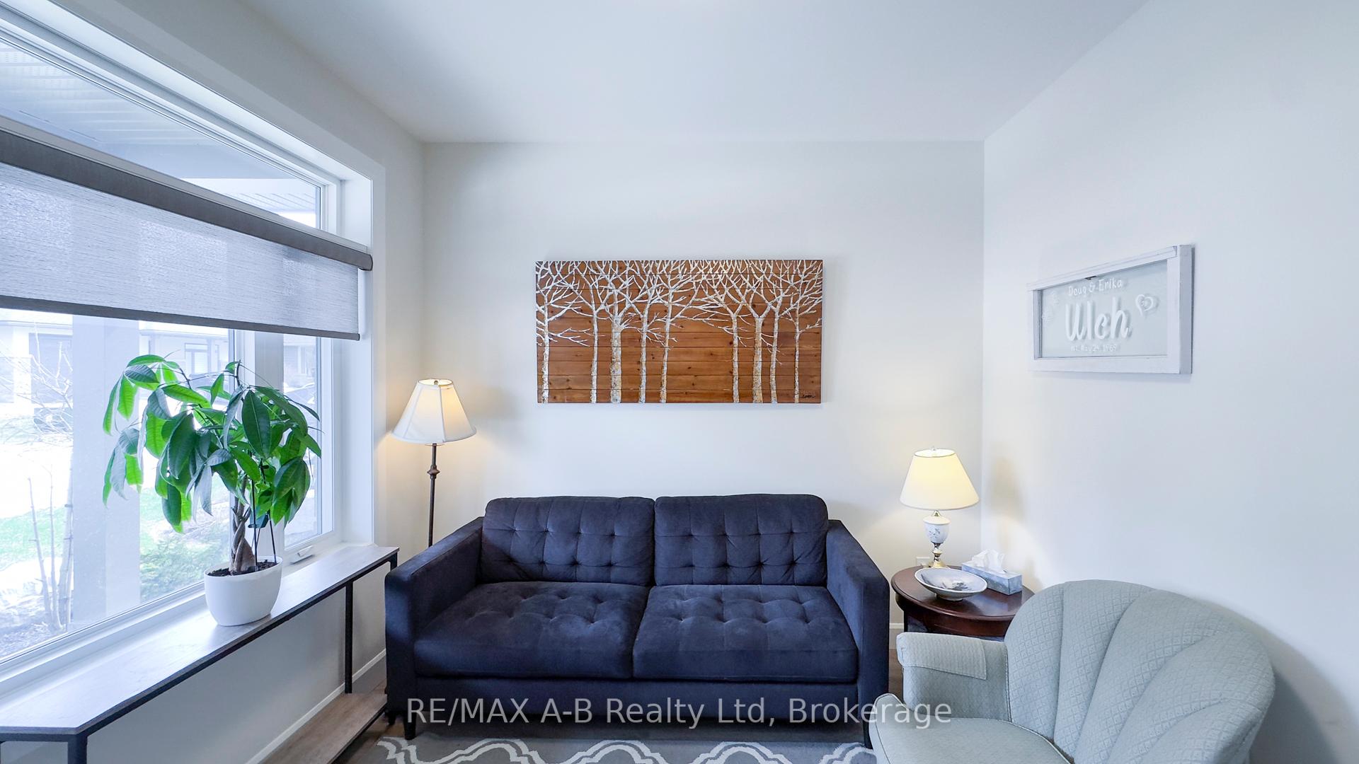 Photo 5 of 28 Upper Thames Lane, West Perth, Mitchell — HOMEH