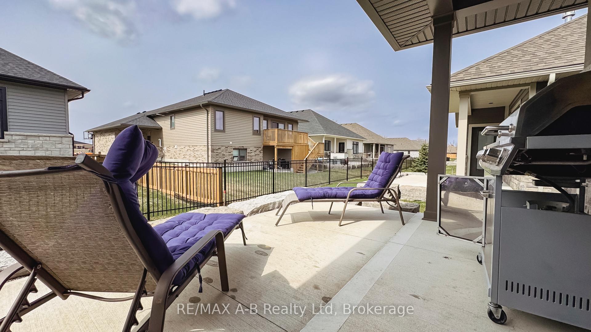 Photo 23 of 28 Upper Thames Lane, West Perth, Mitchell — HOMEH