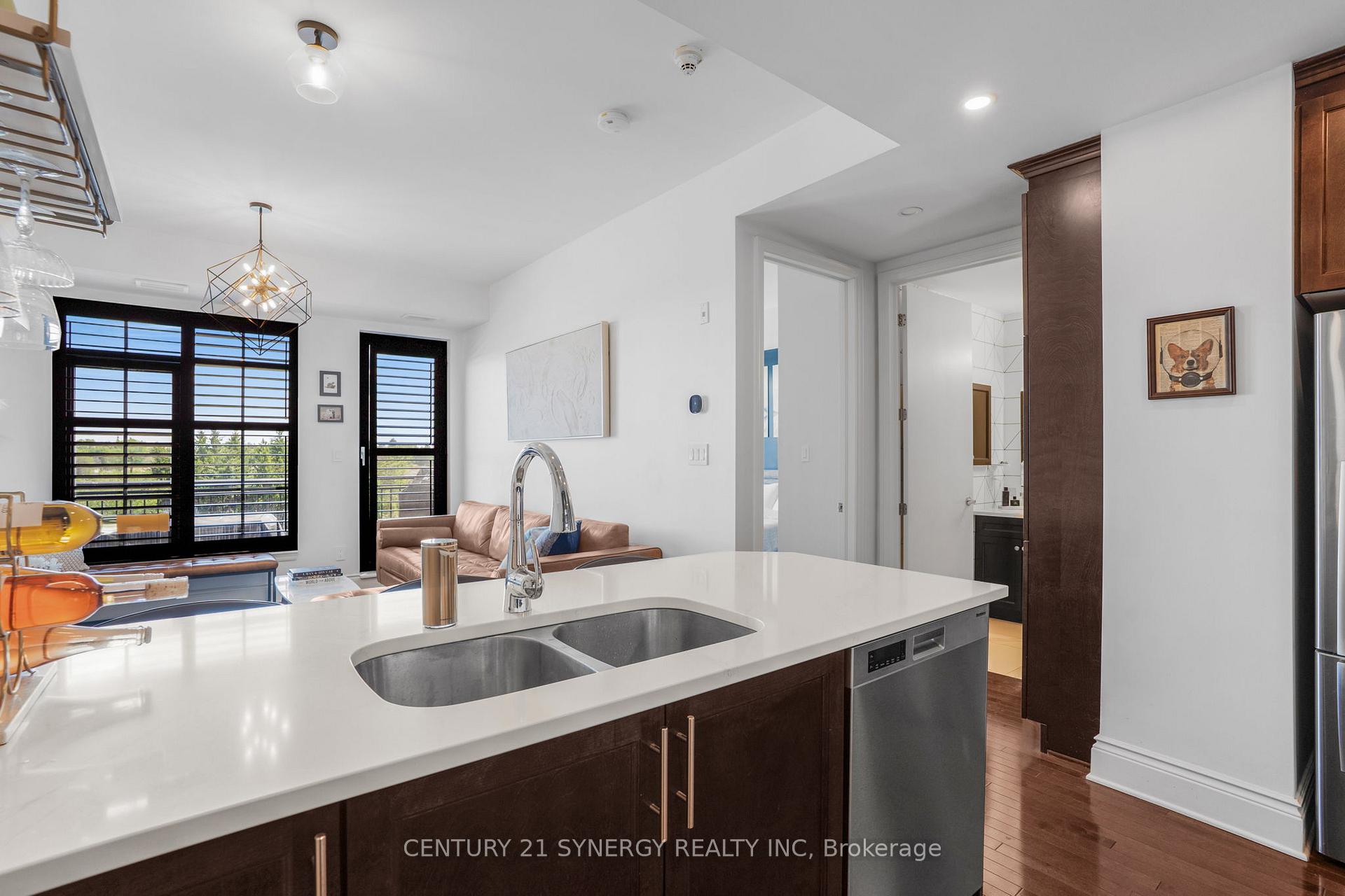 Photo 9 of Unit 901, 330 Loretta Avenue S, Ottawa, West Centre Town — HOMEH