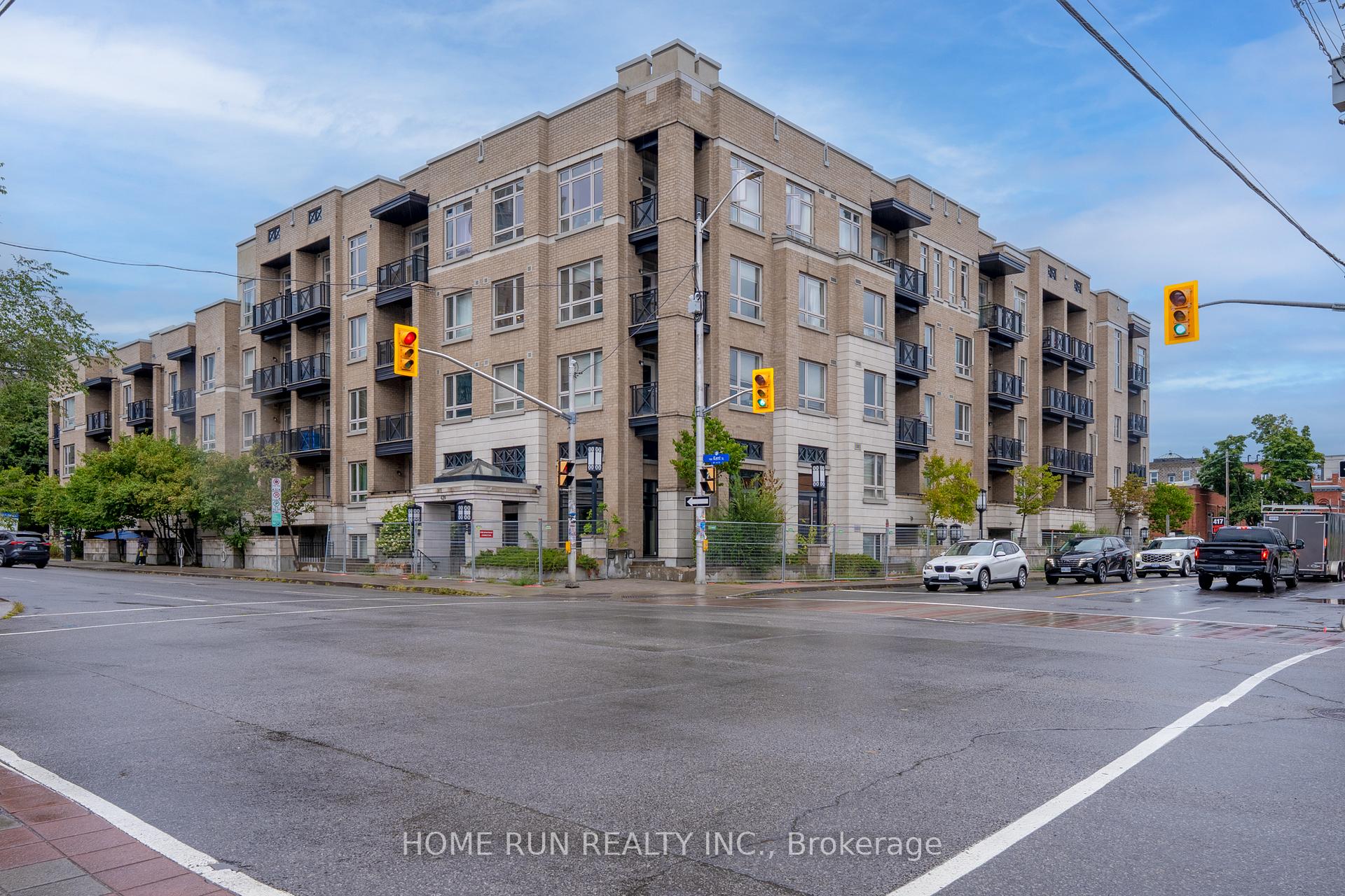 Photo 2 of Unit 210, 429 Kent Street, Ottawa, Ottawa Centre — HOMEH