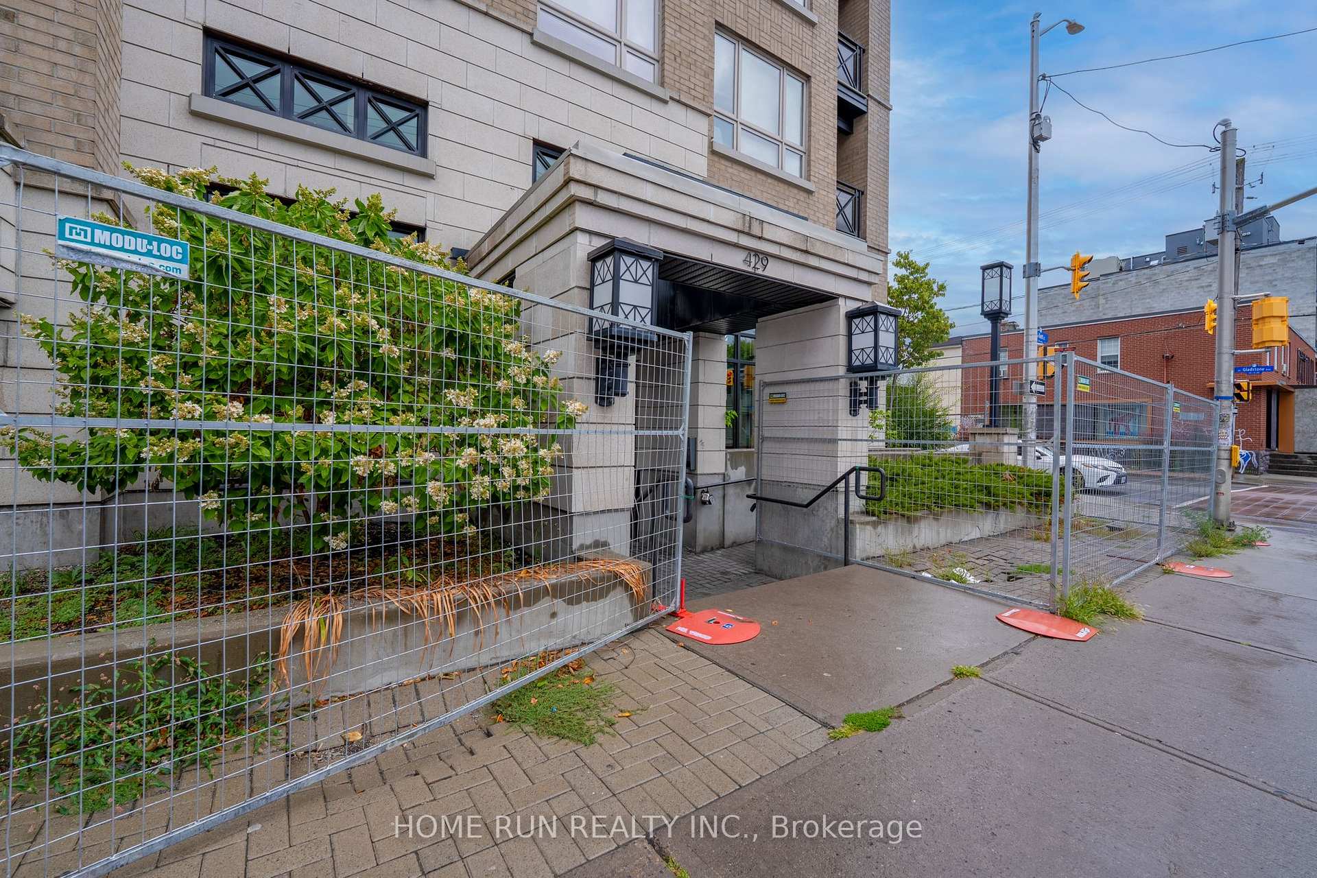 Photo 6 of Unit 210, 429 Kent Street, Ottawa, Ottawa Centre — HOMEH