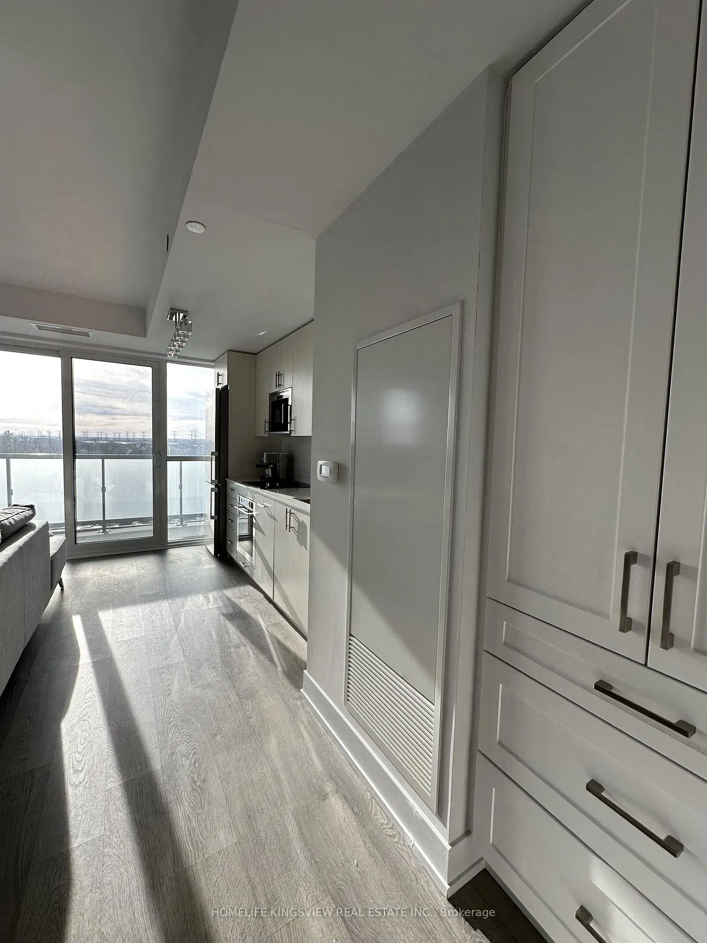Photo 7 of Unit 501, 2550 Simcoe Street N, Oshawa, Windfields — HOMEH