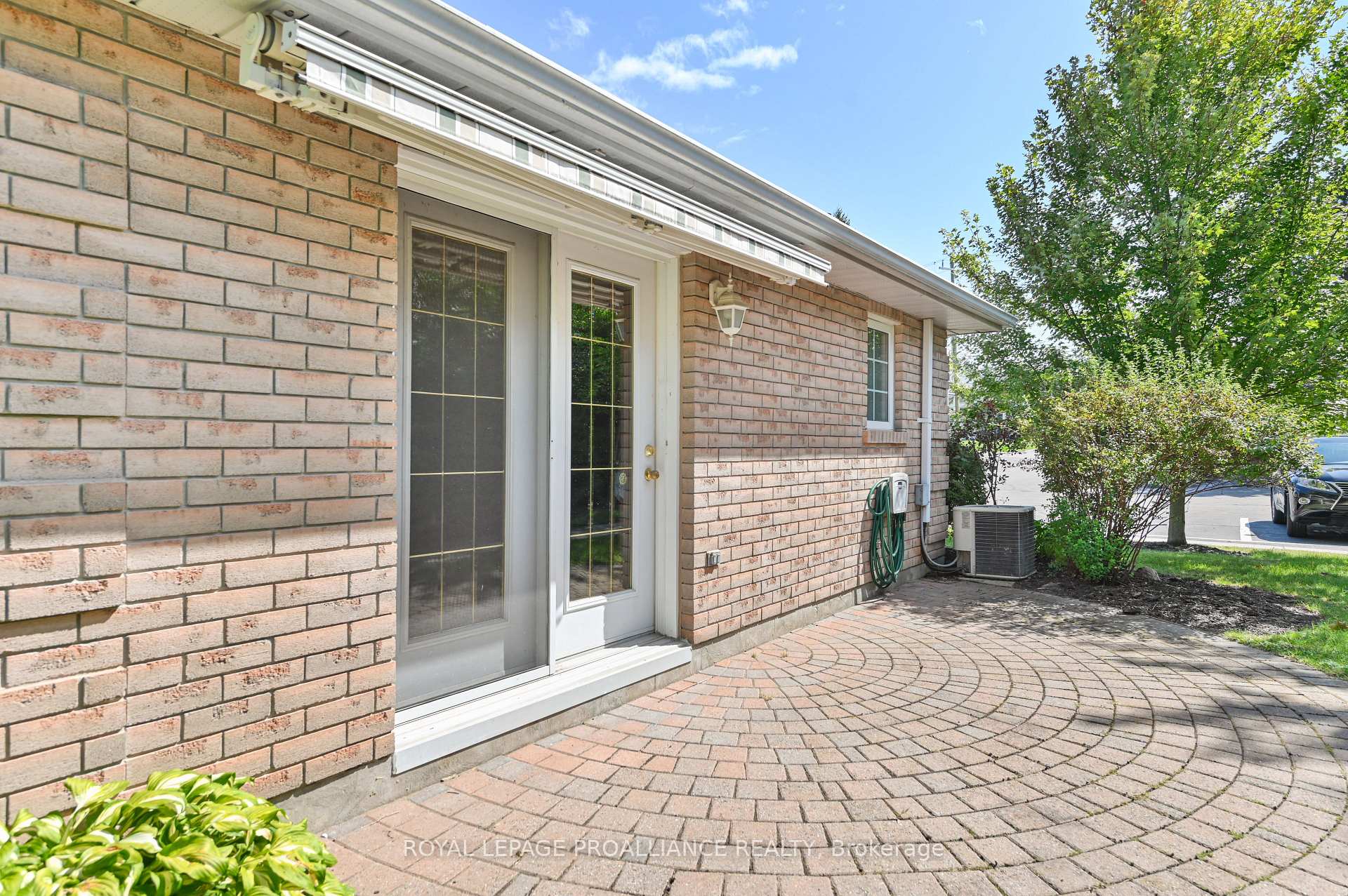 Photo 7 of Unit 1, 351 Cannifton Road N, Belleville, Thurlow Ward — HOMEH