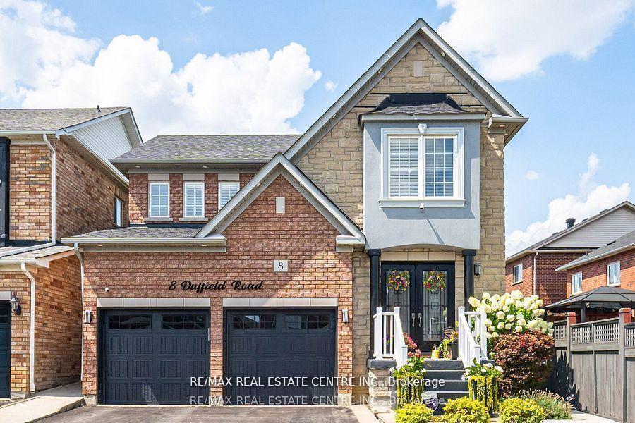 Front of Unit Bsmt, 8 Duffield Road