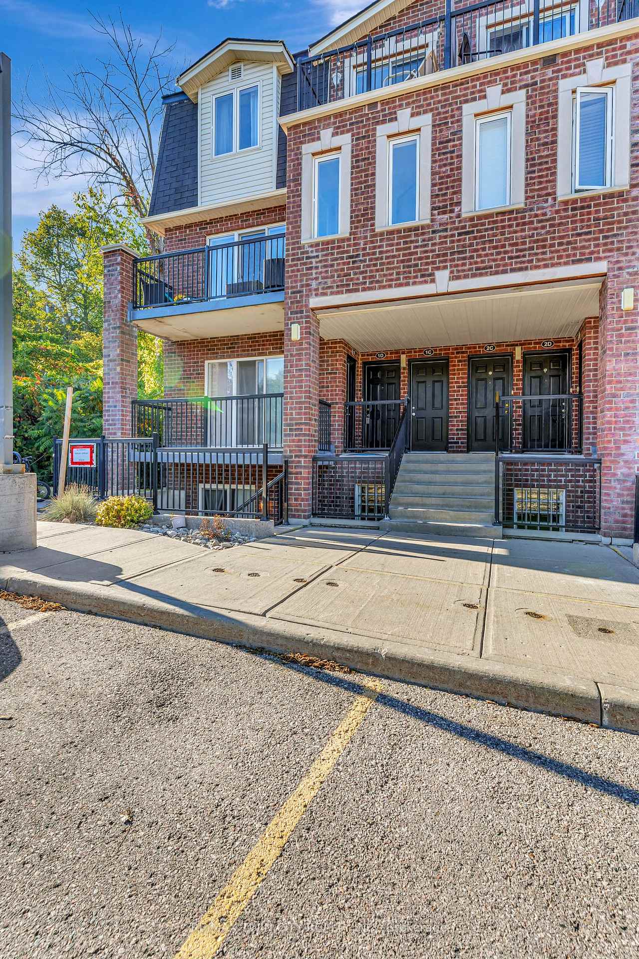 Photo 6 of Unit 1D, 45 Cedarhill Crescent, Kitchener — HOMEH