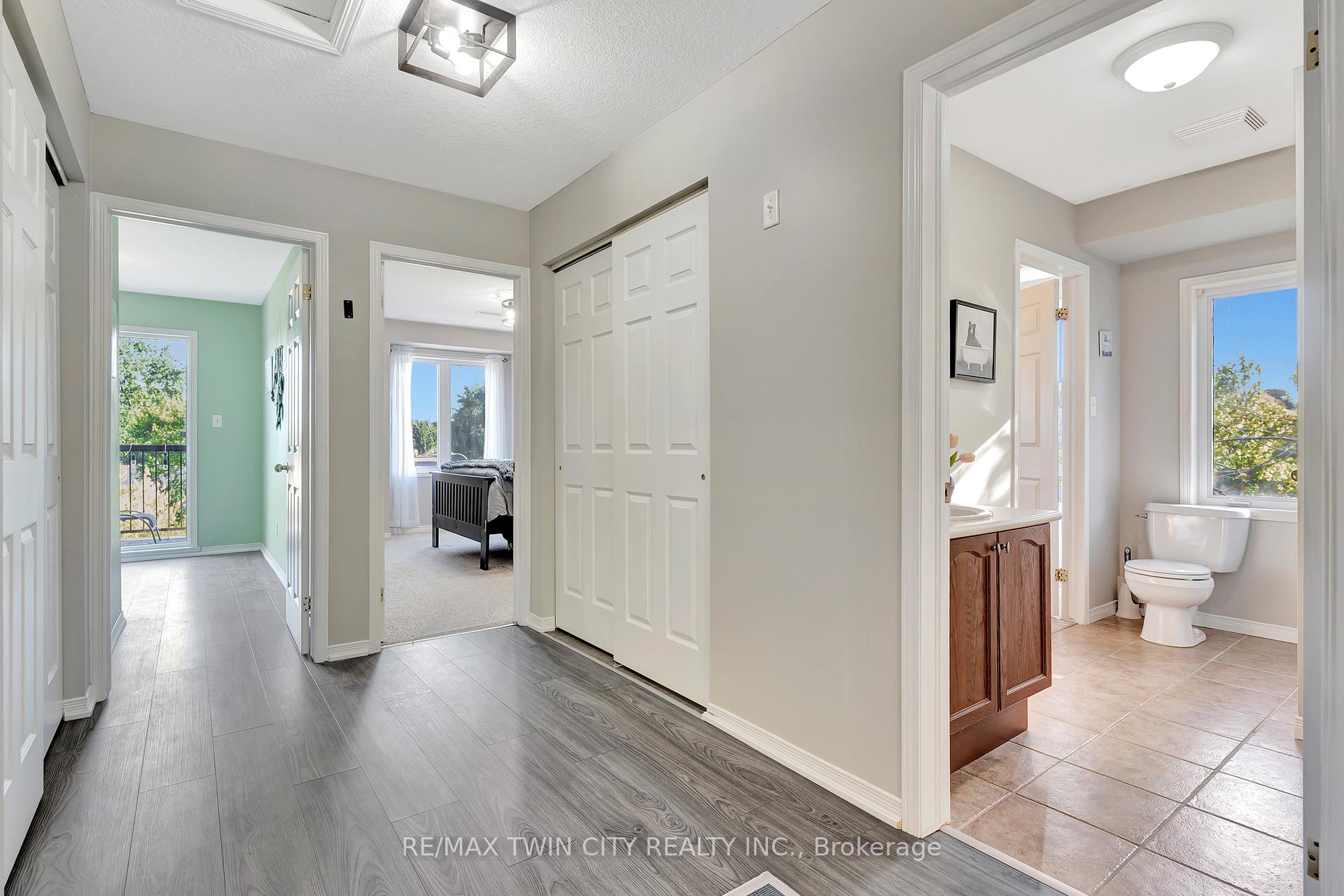 Photo 33 of Unit 1D, 45 Cedarhill Crescent, Kitchener — HOMEH