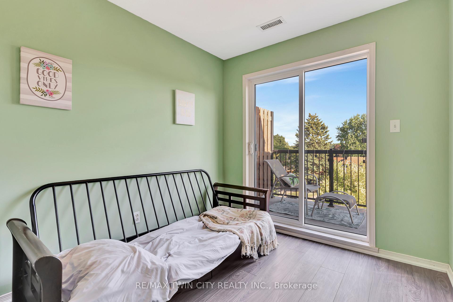 Photo 40 of Unit 1D, 45 Cedarhill Crescent, Kitchener — HOMEH