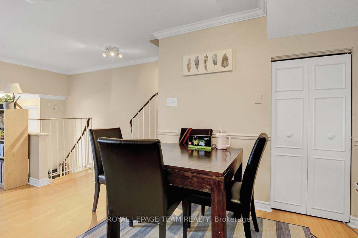Photo 11 of Unit C, 9 Forester Crescent, Ottawa, Westcliffe Estates — HOMEH