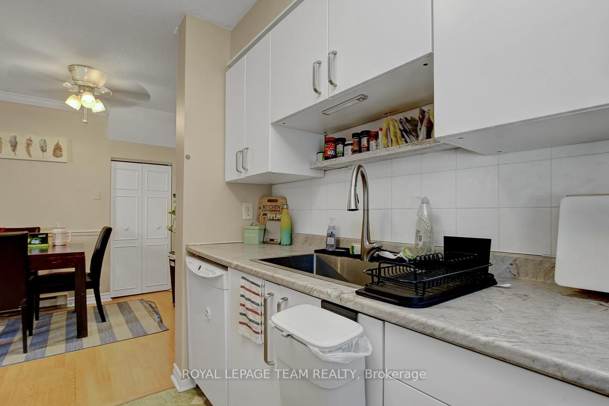 Photo 15 of Unit C, 9 Forester Crescent, Ottawa, Westcliffe Estates — HOMEH