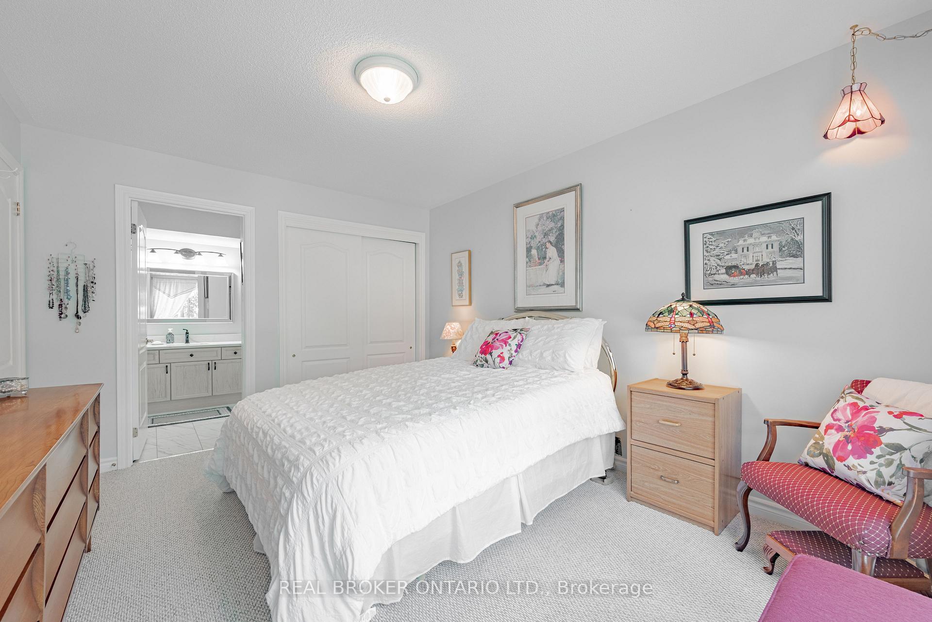 Photo 20 of Unit 202, 3 Heritage Way, Kawartha Lakes, Lindsay — HOMEH