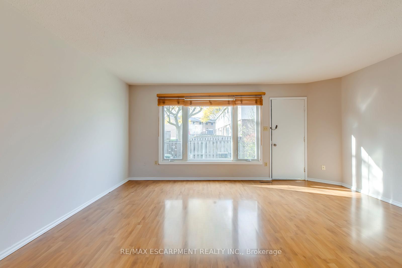 Photo 13 of Unit 69, 120 Quigley Road, Hamilton, Vincent — HOMEH