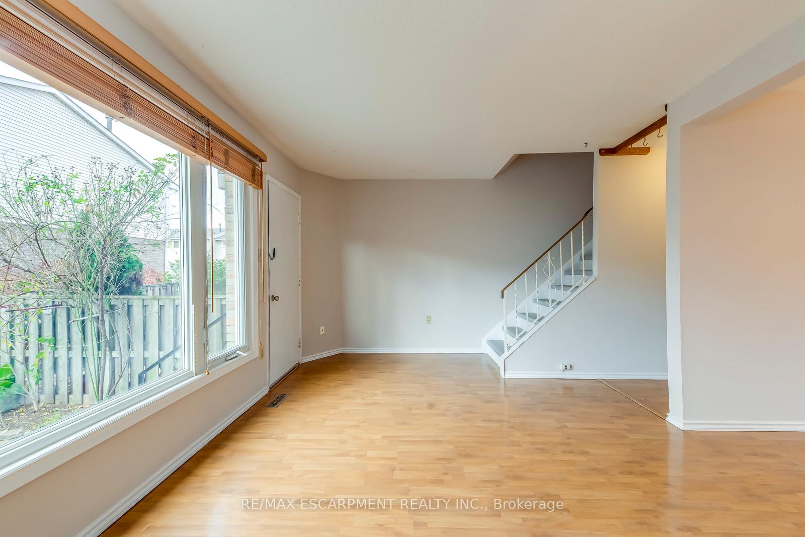 Photo 15 of Unit 69, 120 Quigley Road, Hamilton, Vincent — HOMEH