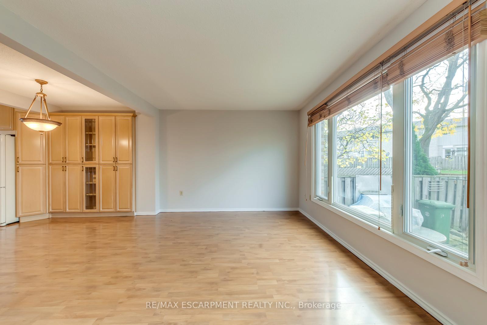 Photo 16 of Unit 69, 120 Quigley Road, Hamilton, Vincent — HOMEH