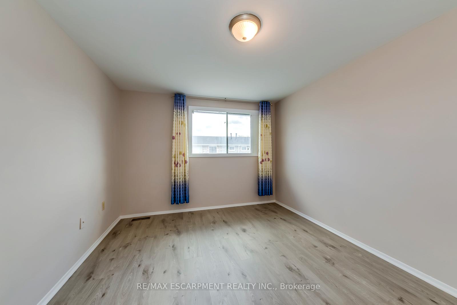 Photo 22 of Unit 69, 120 Quigley Road, Hamilton, Vincent — HOMEH