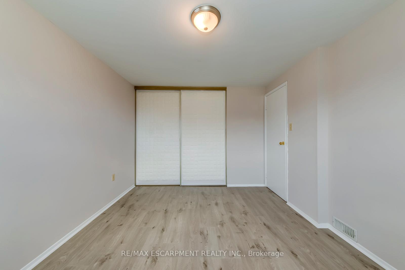 Photo 24 of Unit 69, 120 Quigley Road, Hamilton, Vincent — HOMEH