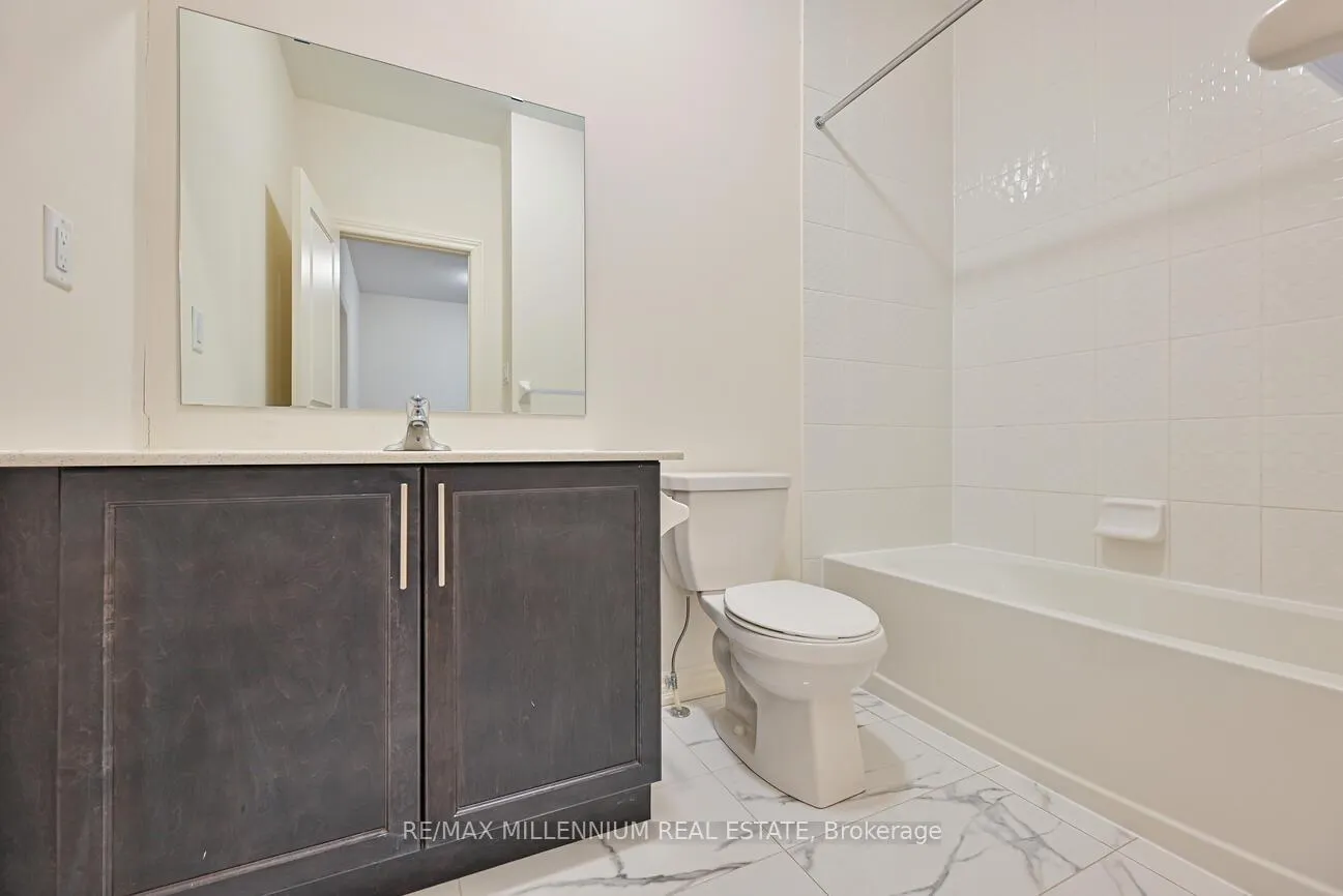 Photo 10 of Unit Upper, 92 Adventura Road, Brampton, Northwest Brampton — HOMEH