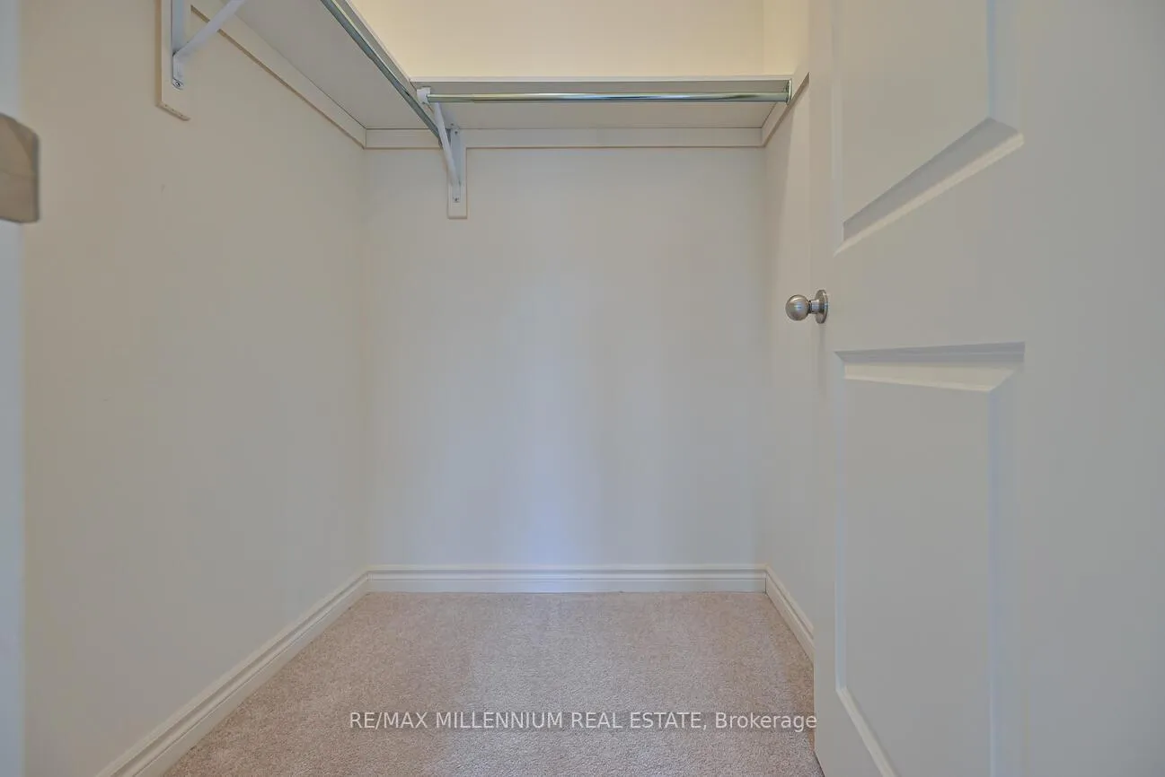 Photo 12 of Unit Upper, 92 Adventura Road, Brampton, Northwest Brampton — HOMEH