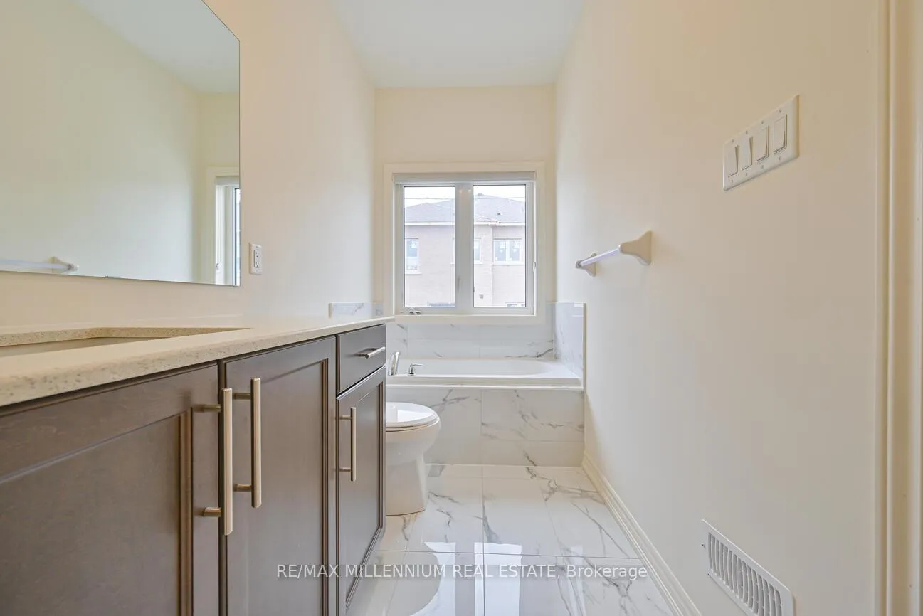 Photo 13 of Unit Upper, 92 Adventura Road, Brampton, Northwest Brampton — HOMEH
