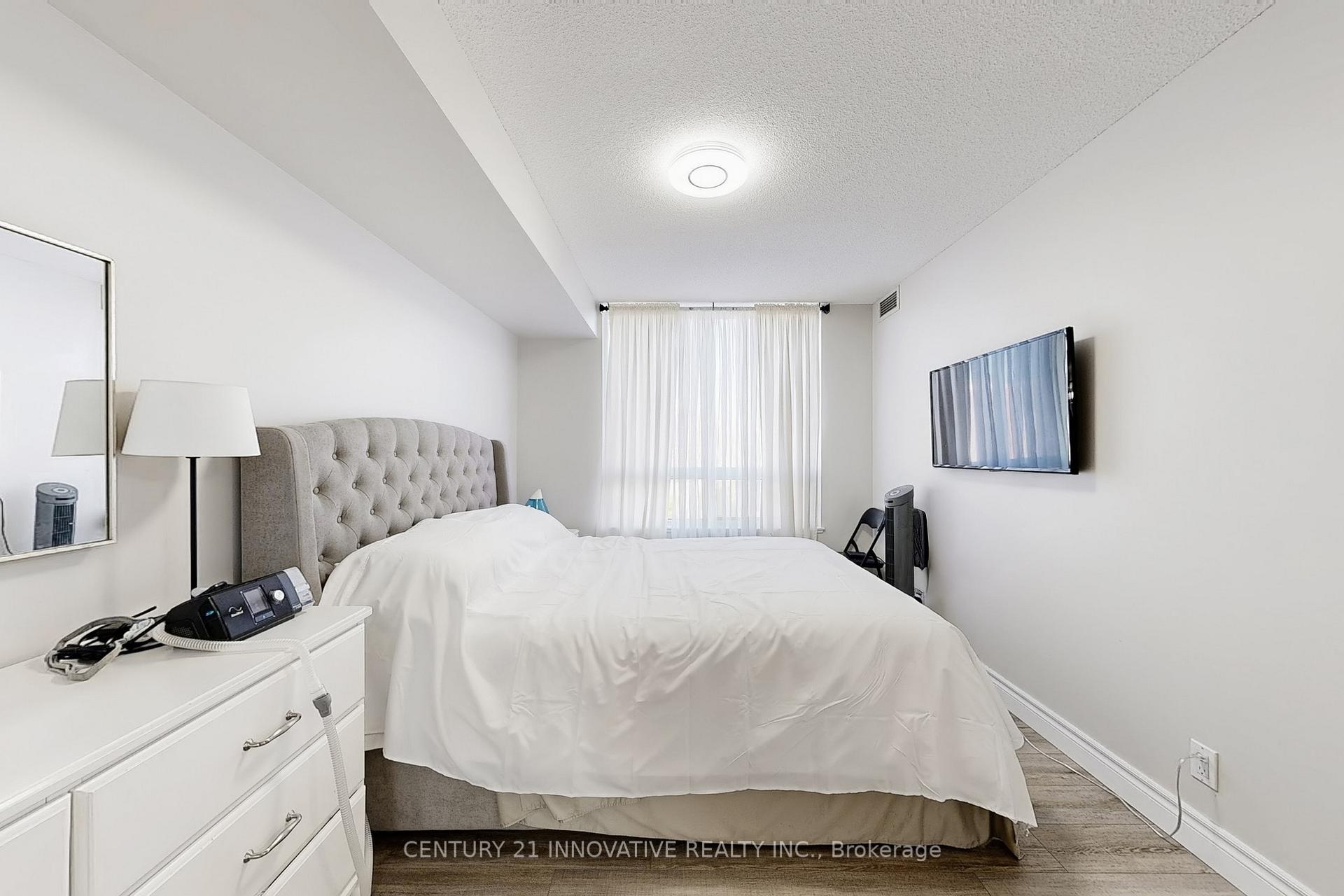 Photo 13 of Unit 501, 1000 The Esplanade N, Pickering, Town Centre — HOMEH