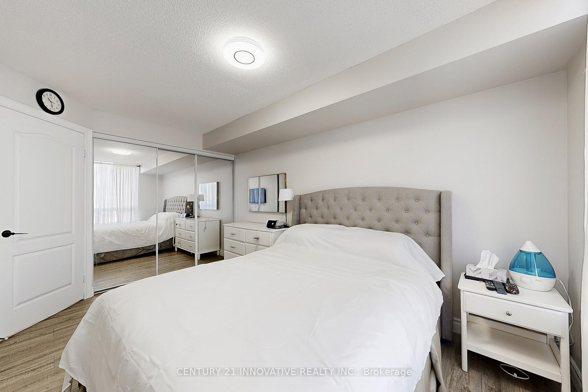 Photo 14 of Unit 501, 1000 The Esplanade N, Pickering, Town Centre — HOMEH