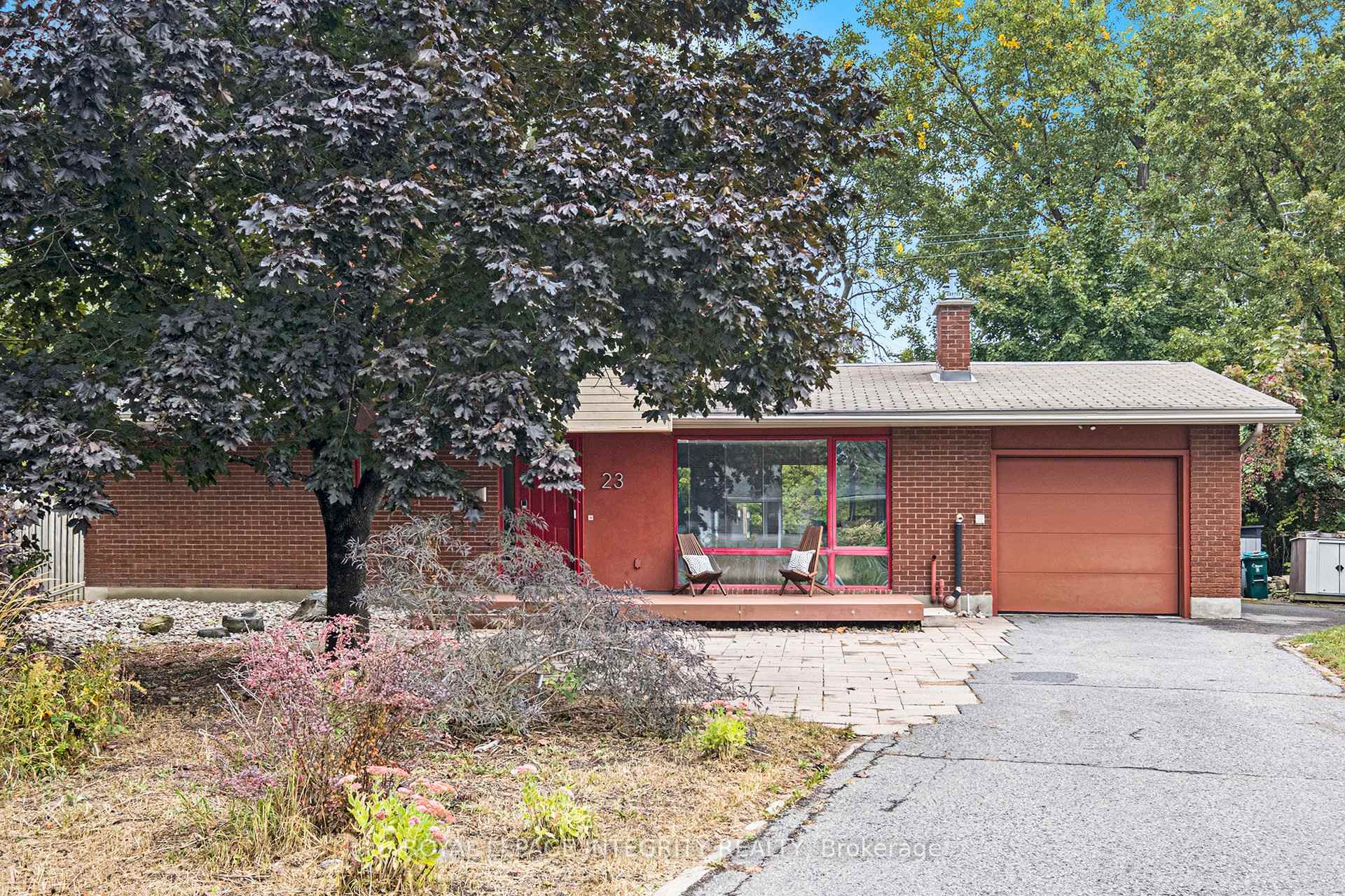 Photo 2 of 23 Still Water Drive, Ottawa, Crystal Beach — HOMEH