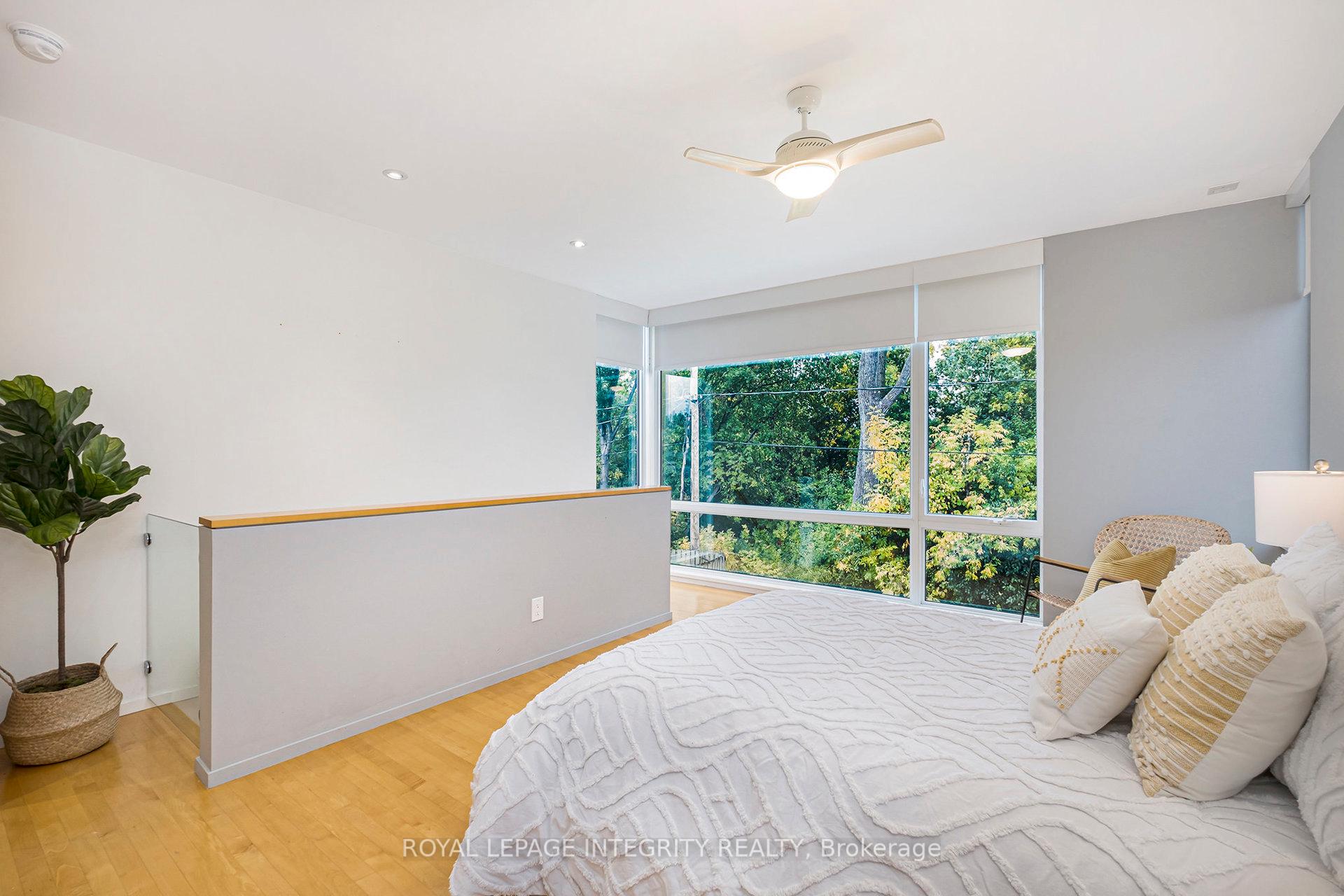 Photo 15 of 23 Still Water Drive, Ottawa, Crystal Beach — HOMEH
