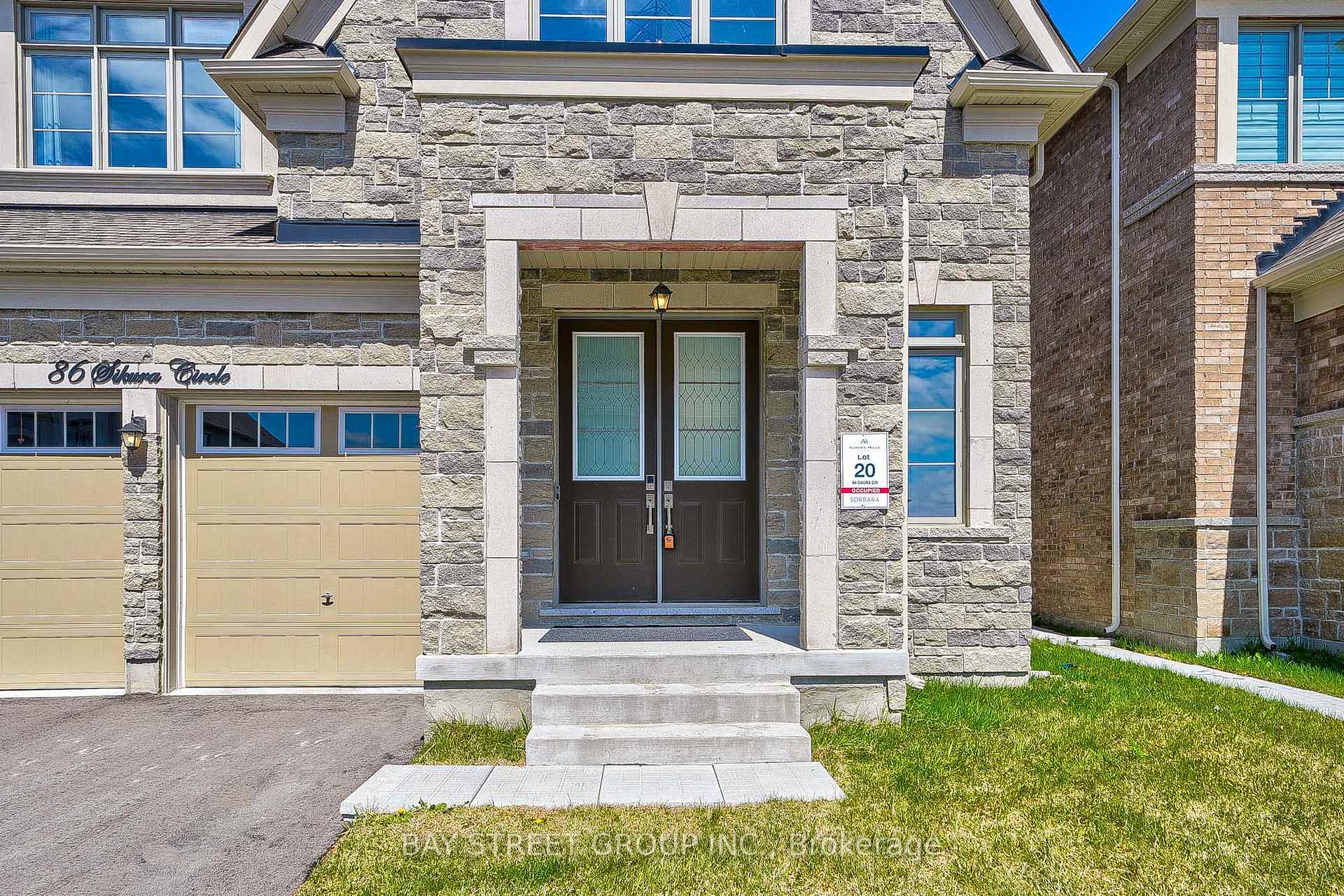 Photo 5 of 86 Sikura Circle, Aurora, Rural Aurora — HOMEH