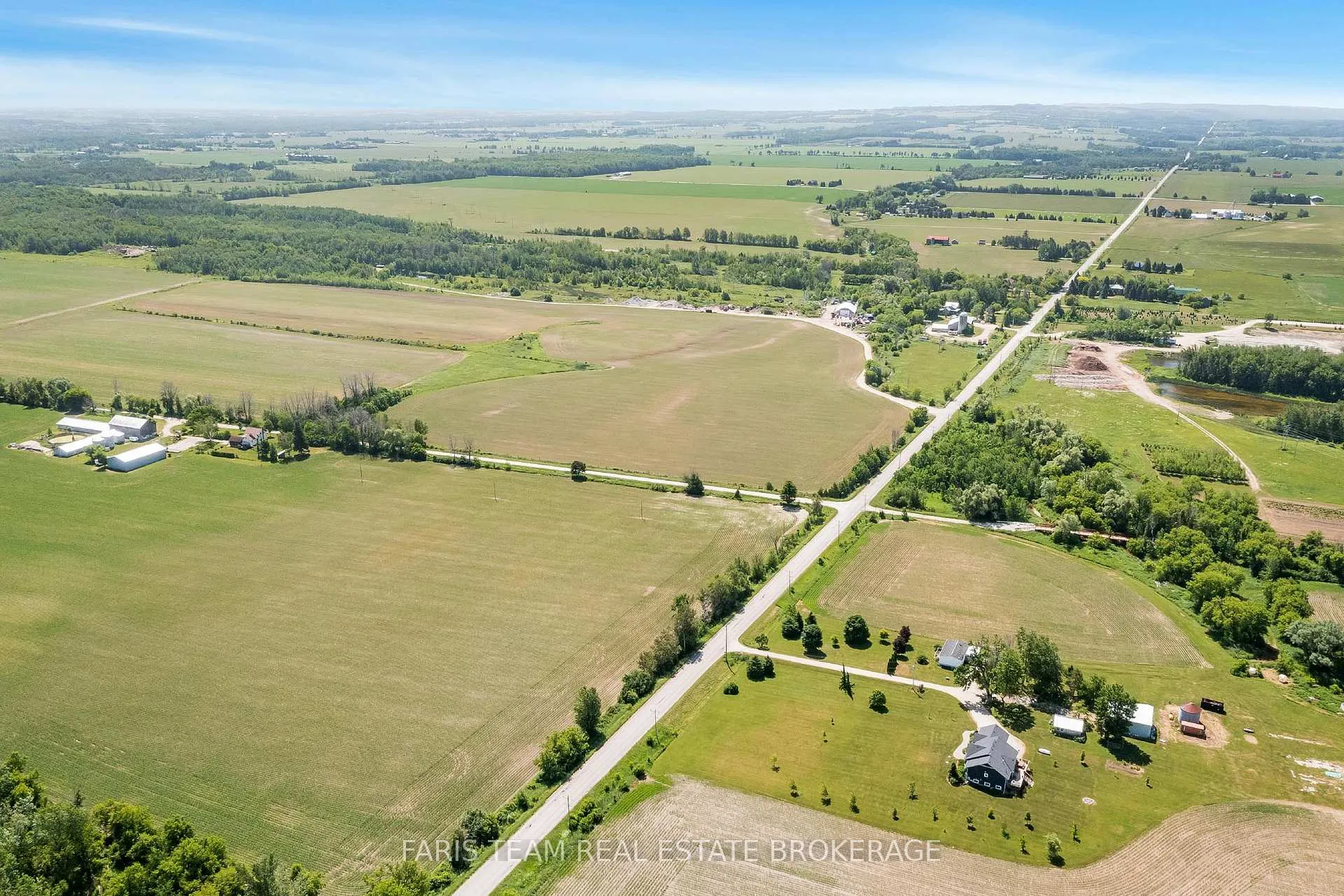 Photo 5 of 7046 Sideroad 30/31 Nottawasaga, Clearview, Stayner — HOMEH