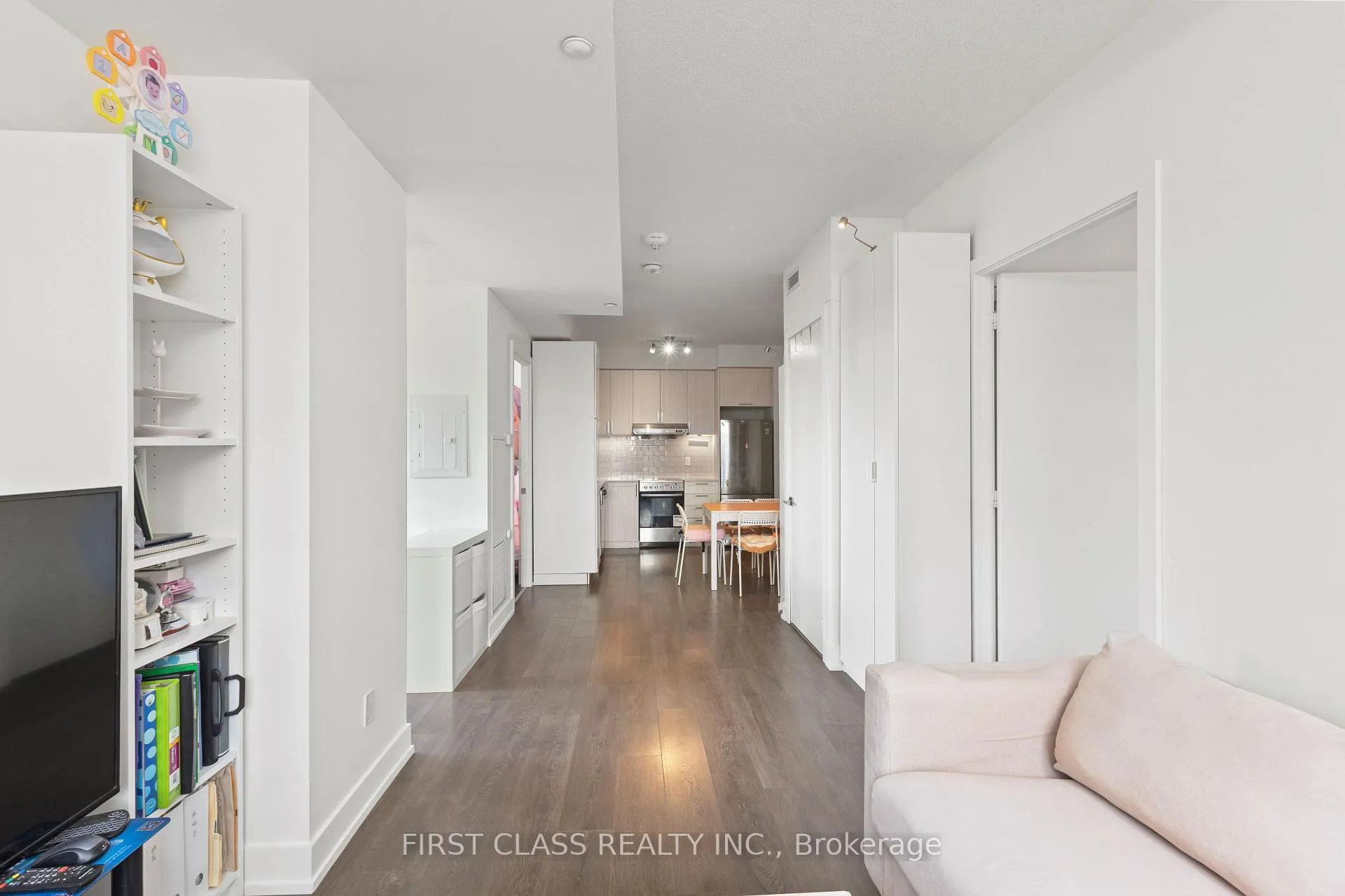 Photo 8 of Unit 615W, 268 Buchanan Drive, Markham, Unionville — HOMEH