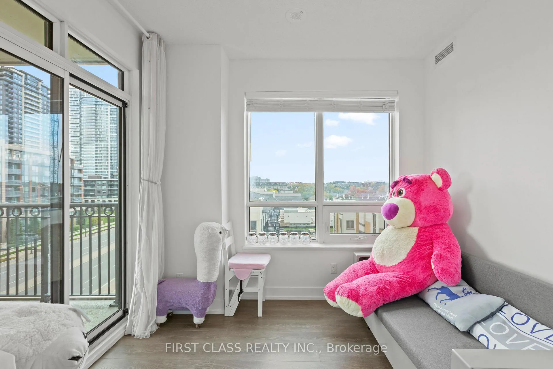 Photo 15 of Unit 615W, 268 Buchanan Drive, Markham, Unionville — HOMEH