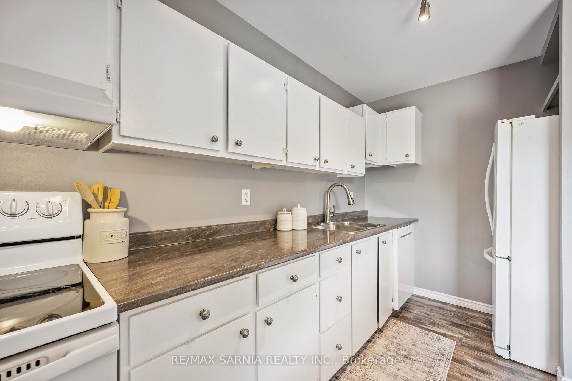 Photo 17 of Unit 40, 200 St Clair Boulevard, St. Clair — HOMEH