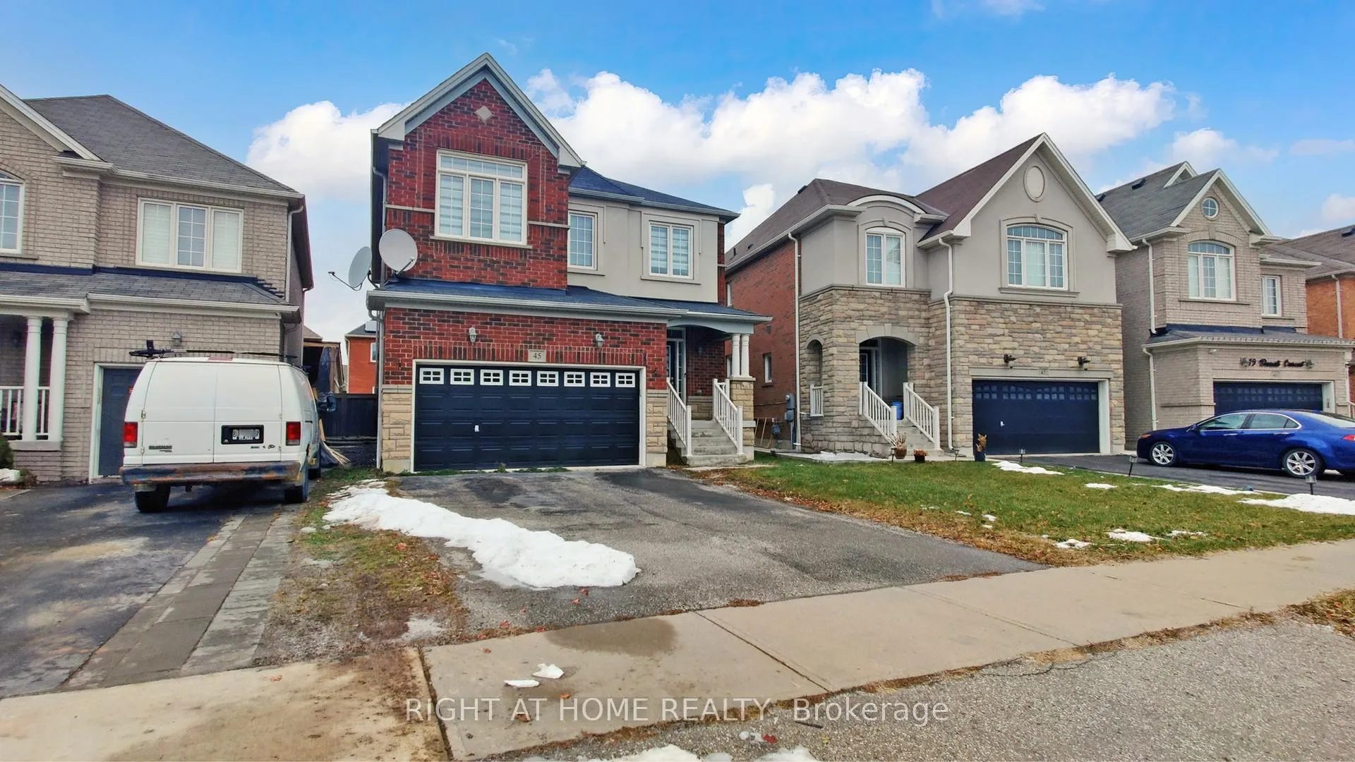 Photo 2 of 45 Denali Crescent, Brampton, Bram East — HOMEH