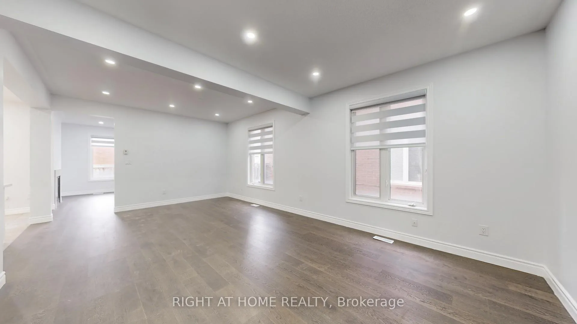 Photo 3 of 45 Denali Crescent, Brampton, Bram East — HOMEH