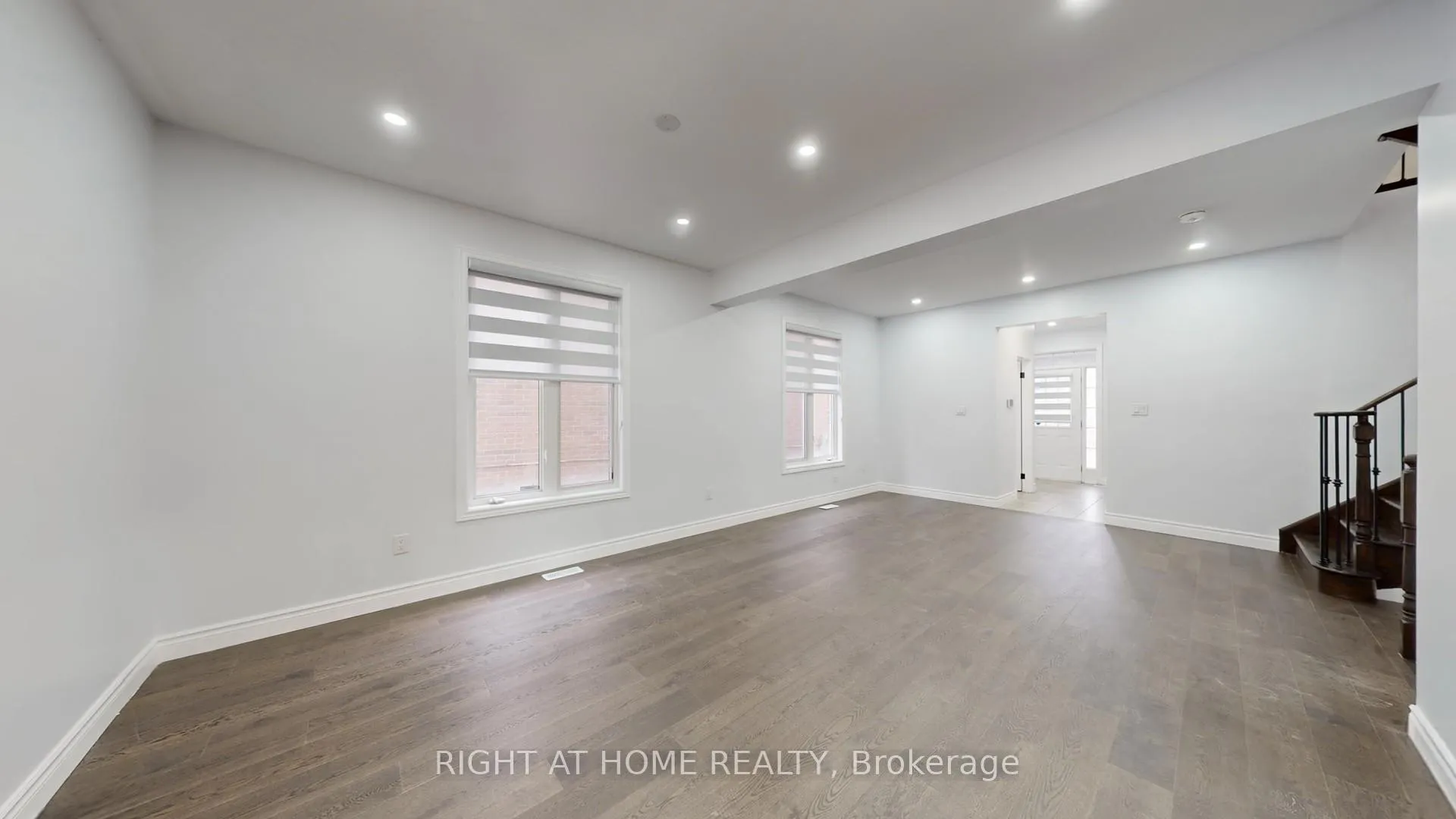Photo 4 of 45 Denali Crescent, Brampton, Bram East — HOMEH