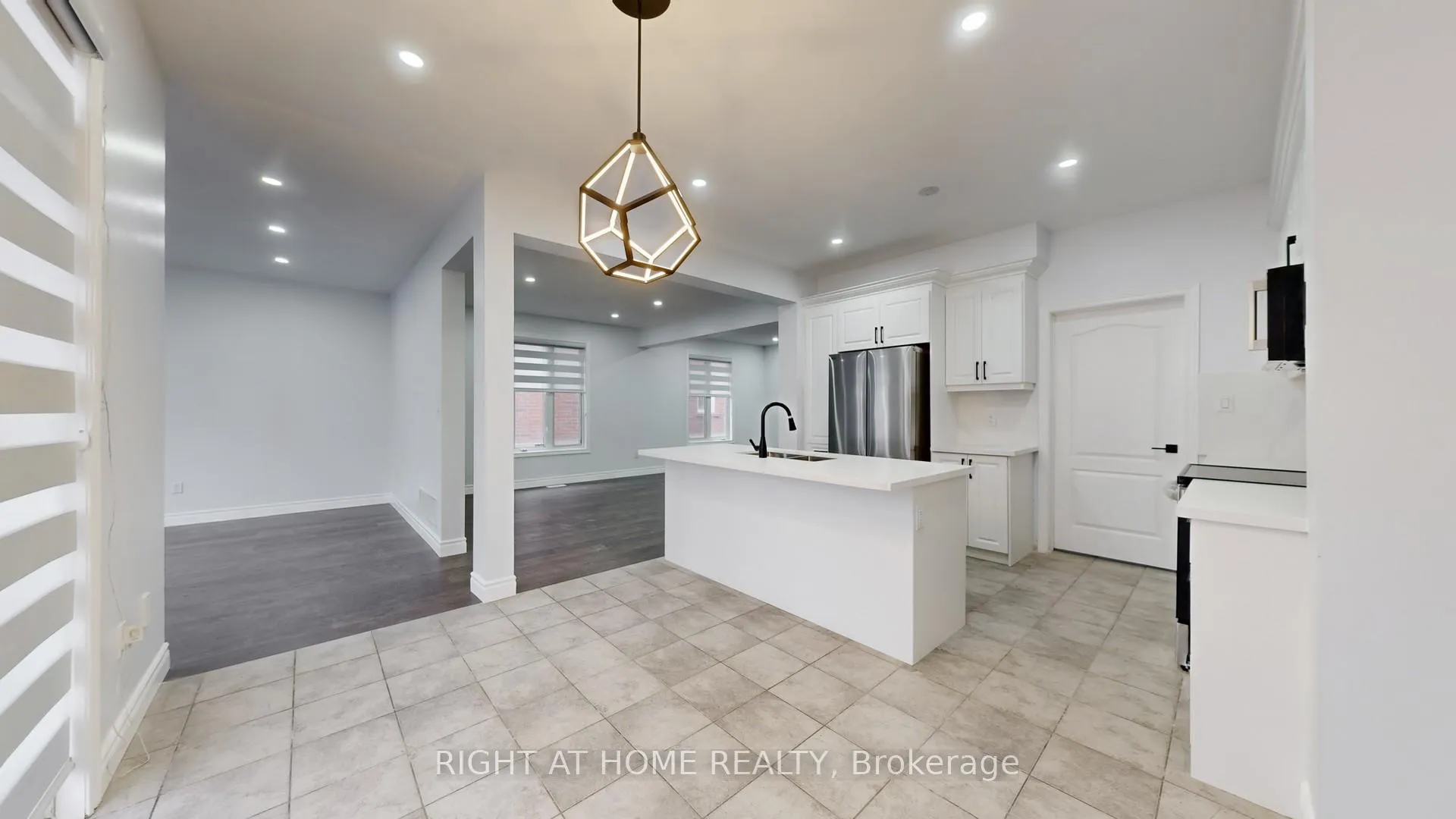 Photo 18 of 45 Denali Crescent, Brampton, Bram East — HOMEH