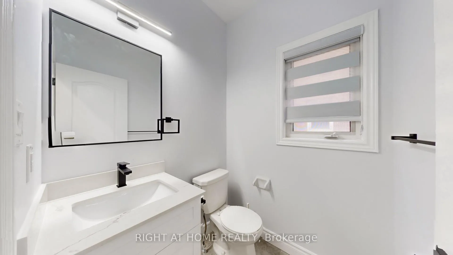Photo 19 of 45 Denali Crescent, Brampton, Bram East — HOMEH