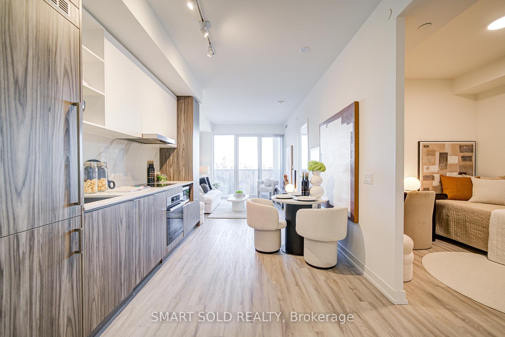 Photo 6 of Unit 5802, 55 Cooper Street, Toronto, Waterfront Communities — HOMEH