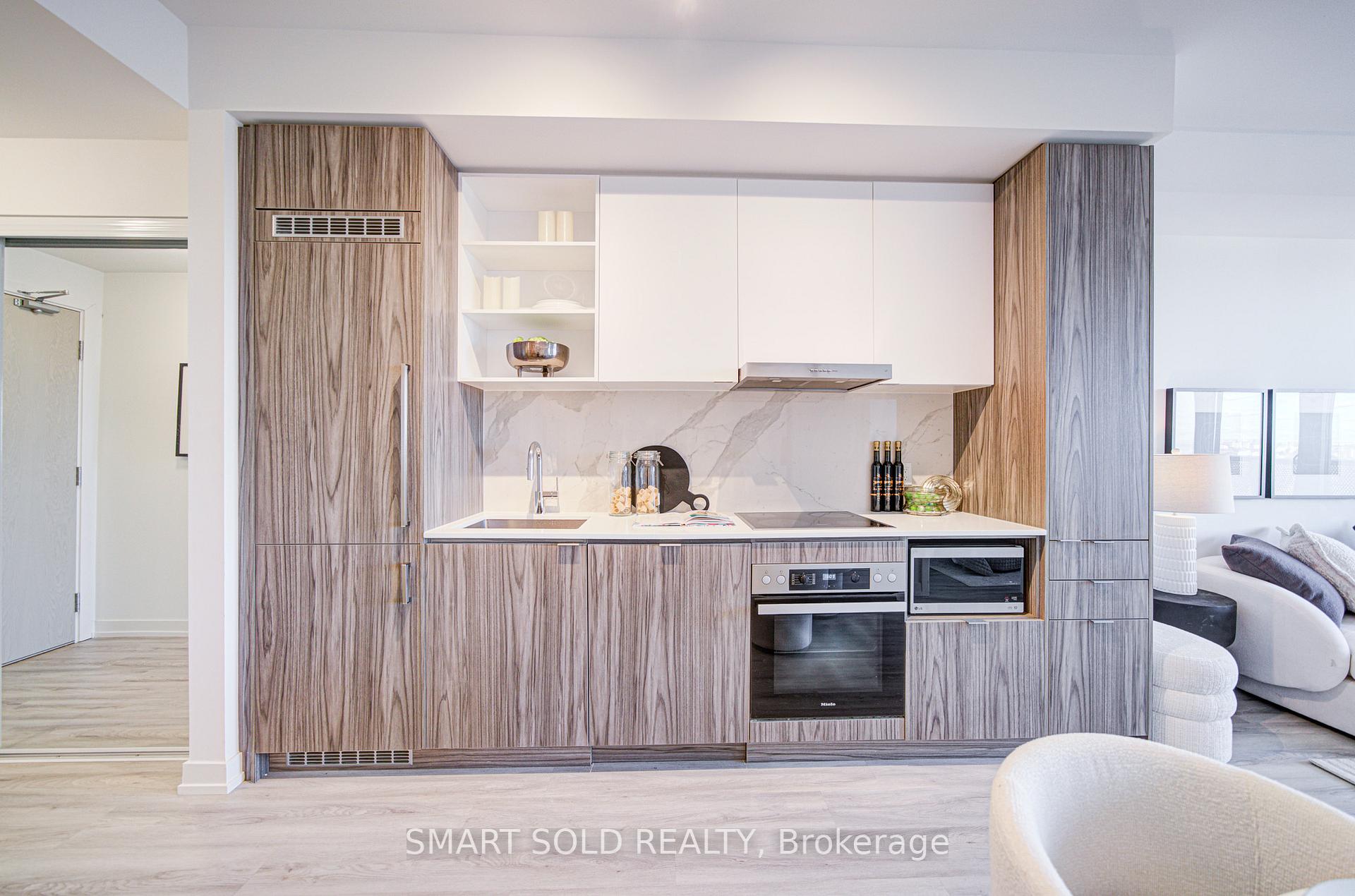 Photo 14 of Unit 5802, 55 Cooper Street, Toronto, Waterfront Communities — HOMEH
